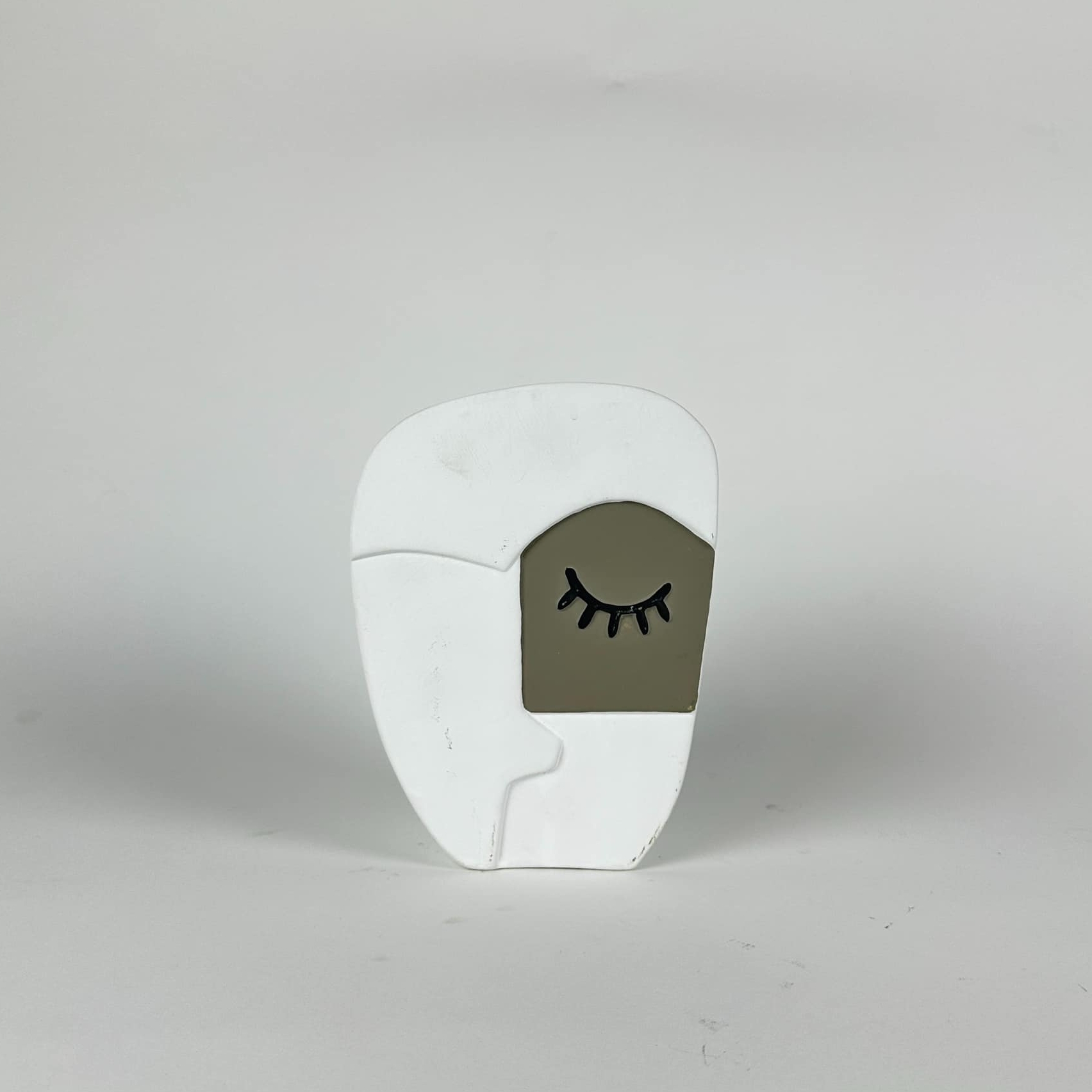 Ваза обличчя абстрактне біло-зелене кераміка VA-486