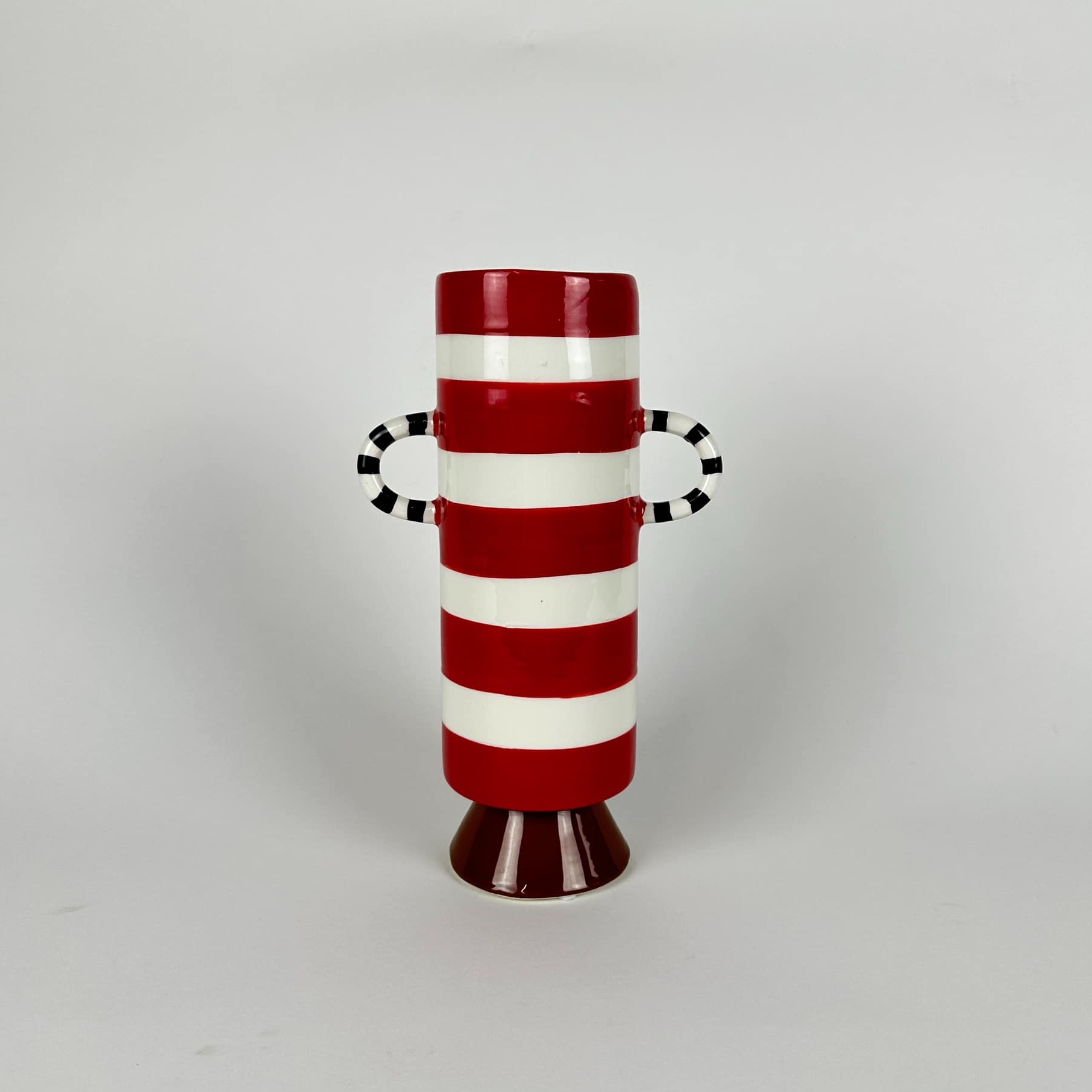 Ваза смугаста з вушками червоно-біла кераміка VA-488