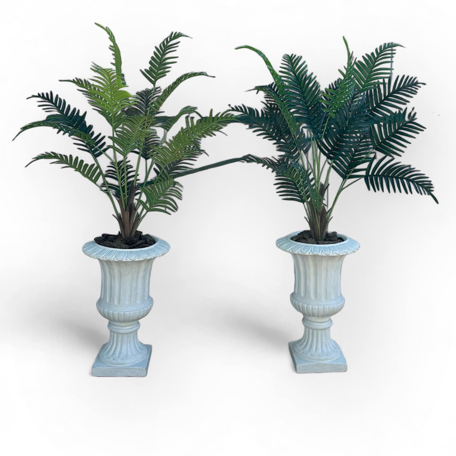 Папороть штучна у кашпо Паркова ваза біла FW-250