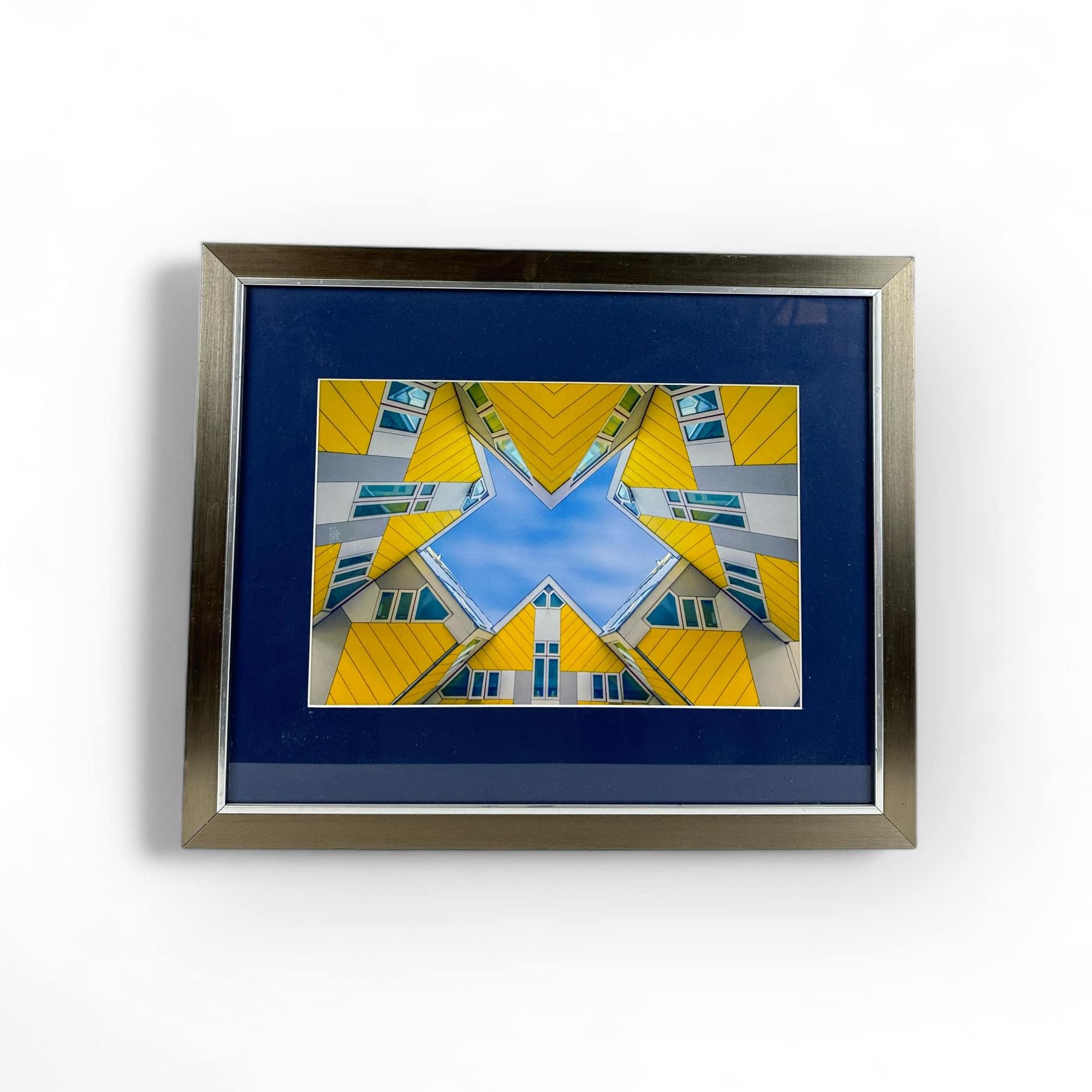 Фотоколаж кольоровий Архітектура в рамці з паспарту AR-1082