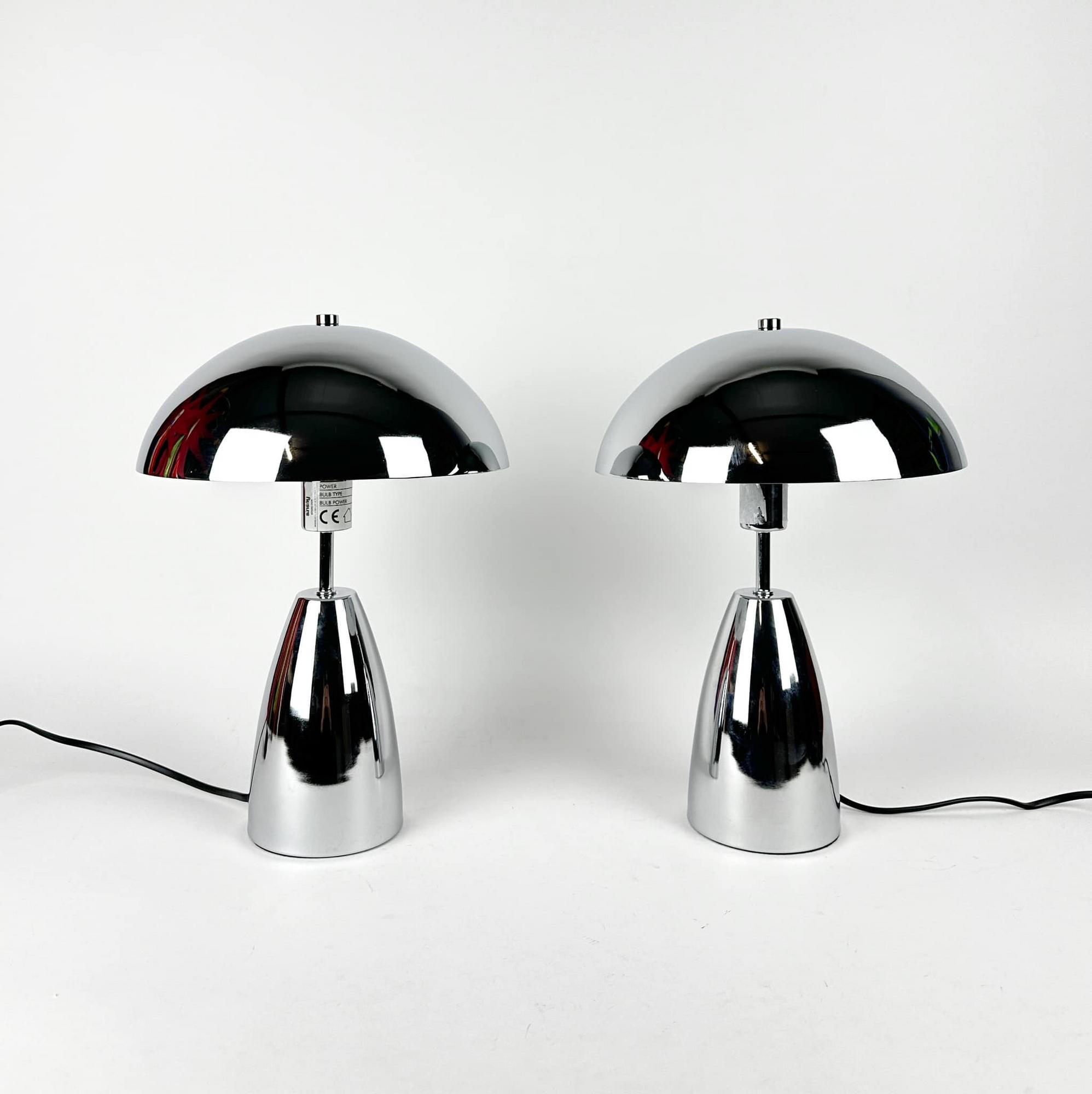 Лампа настільна абажур напівсфера хром глянець LT-304