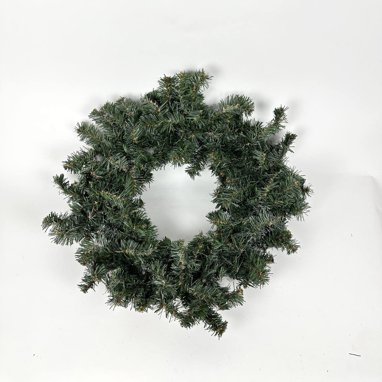 Вінок декоративний штучна хвоя FW-262