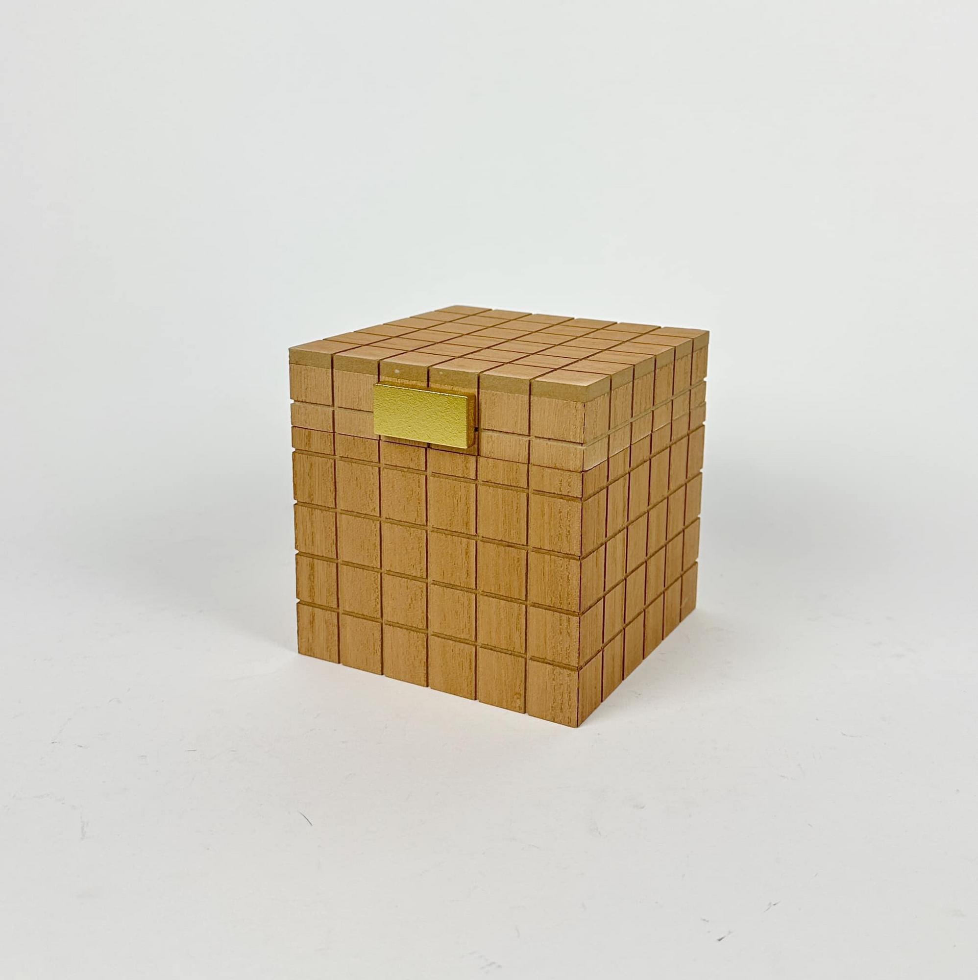 Скринька рельєфна св-дерево BX-141