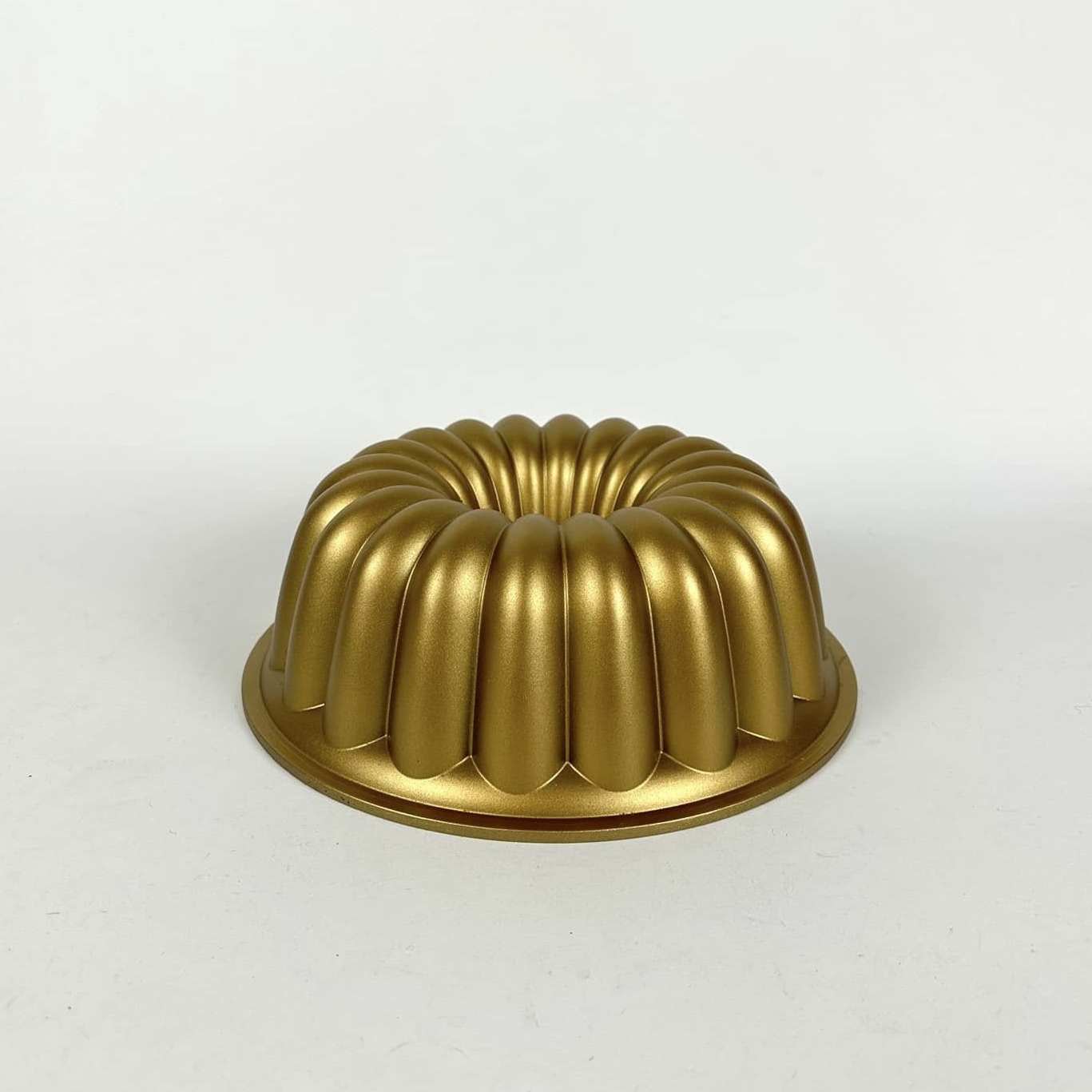 Форма для кексу метал золото/чорний KH-239