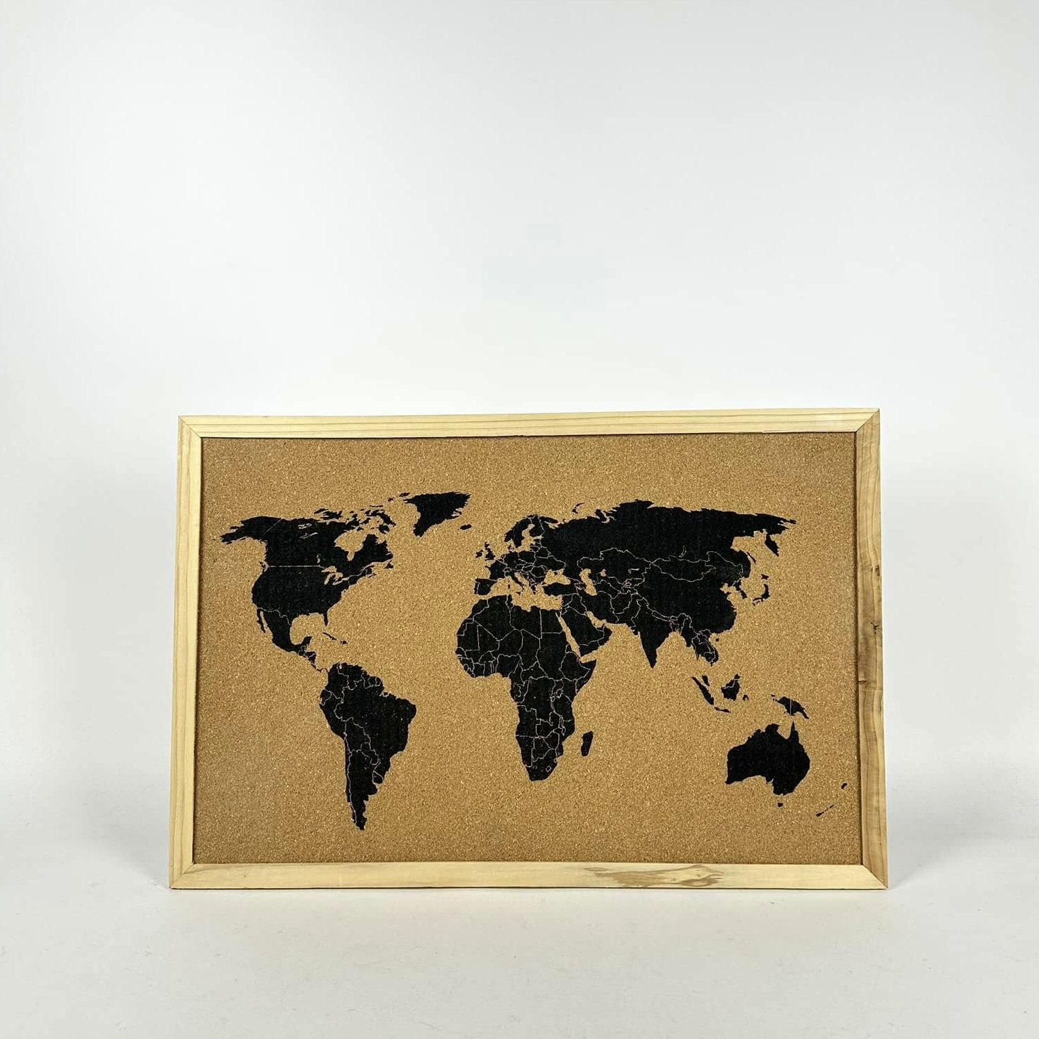 Коркова дошка з картою континентів AR-1189