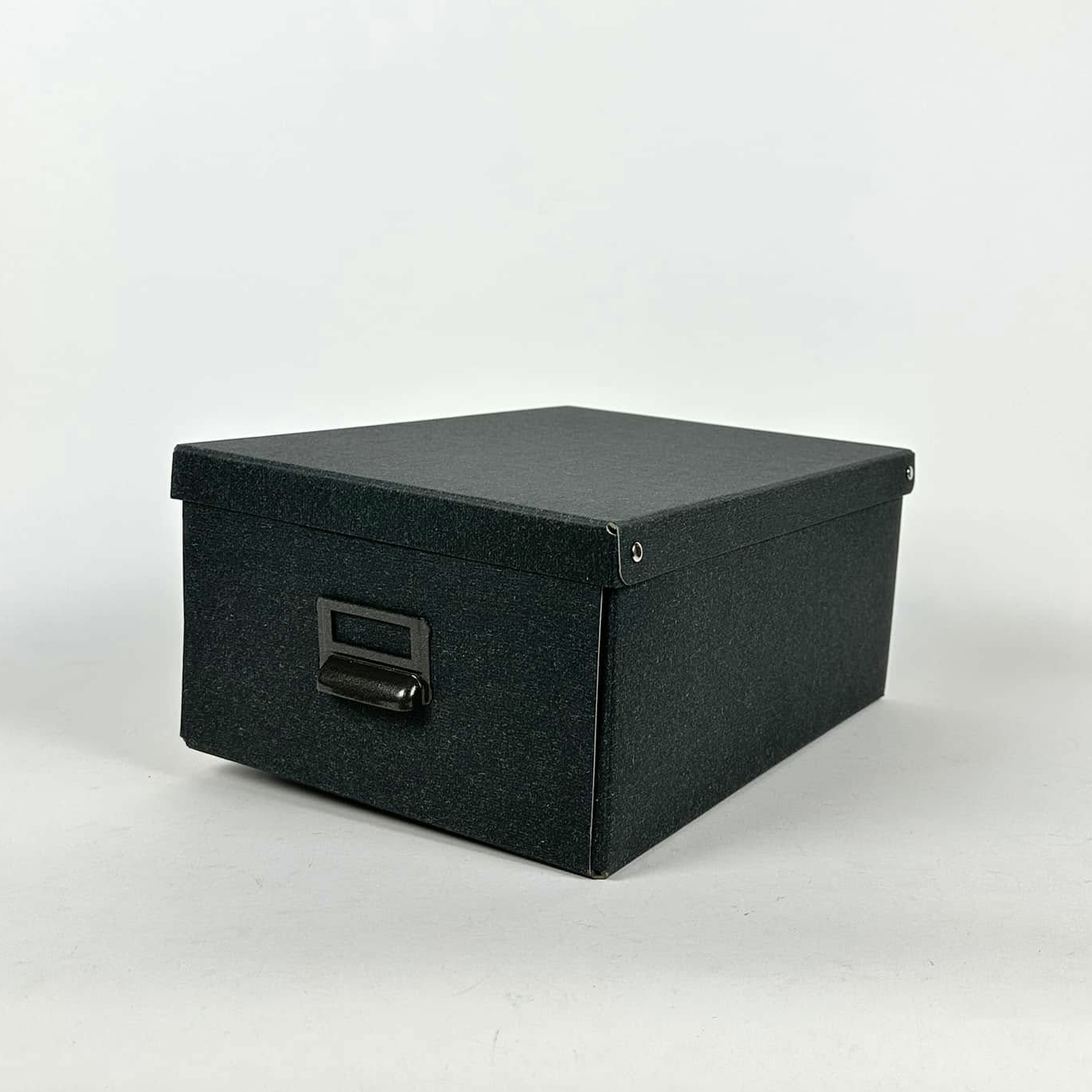 Коробка з кришкою і віконцем для підпису т-сіра картон BX-144