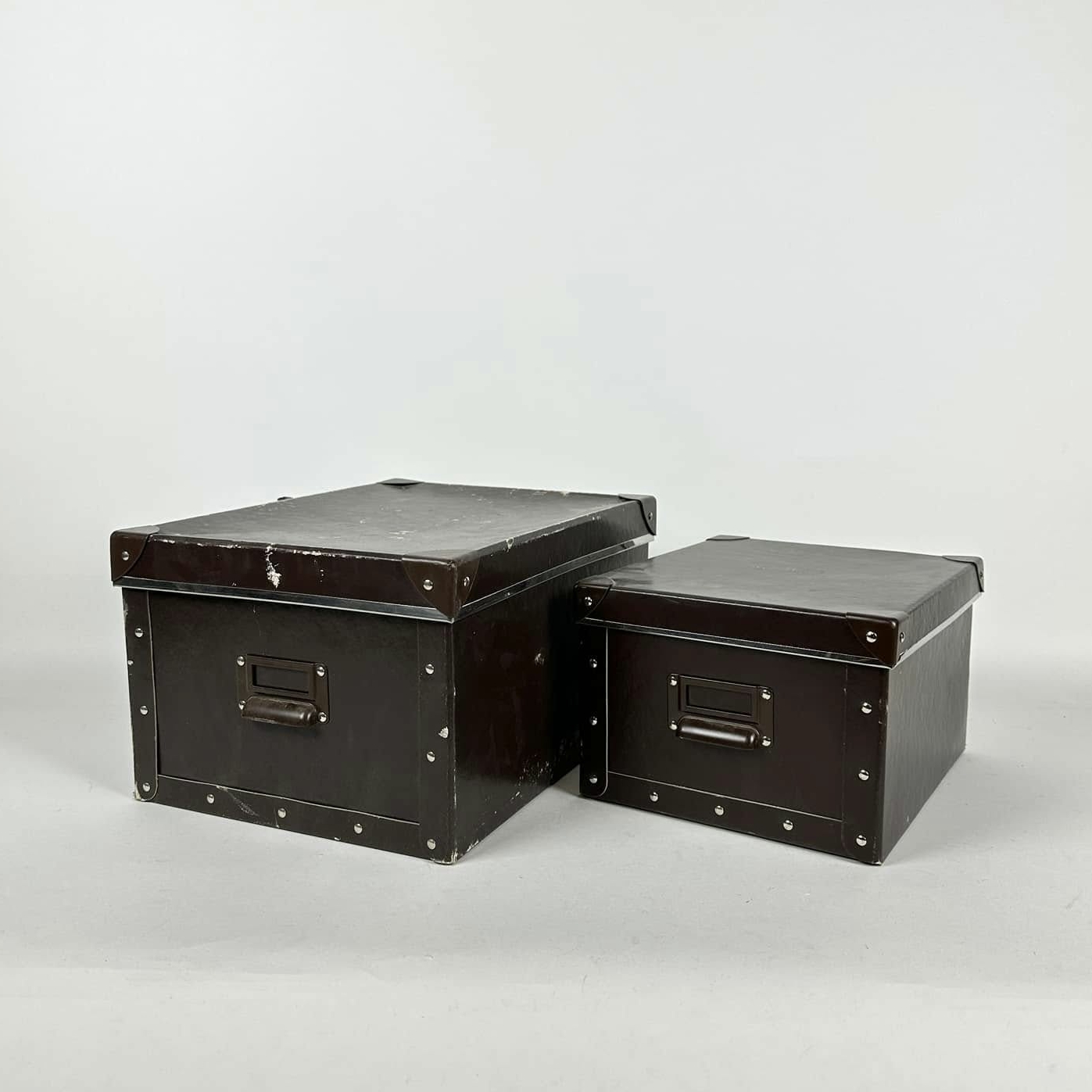 Коробка з кришкою з віконцем для підпису т-коричнева картон