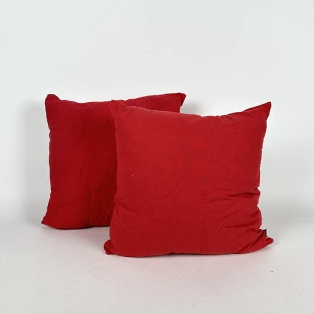 Подушка декоративна червоний велюр PW-441