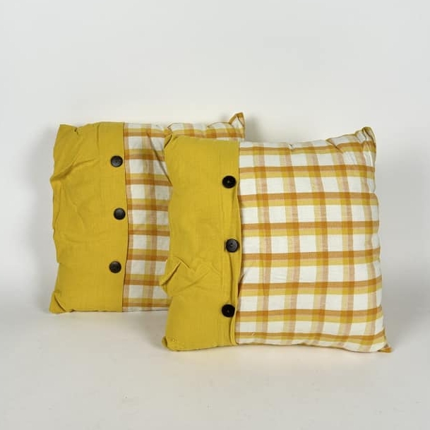 Подушка декоративна в жовту клітинку PW-460