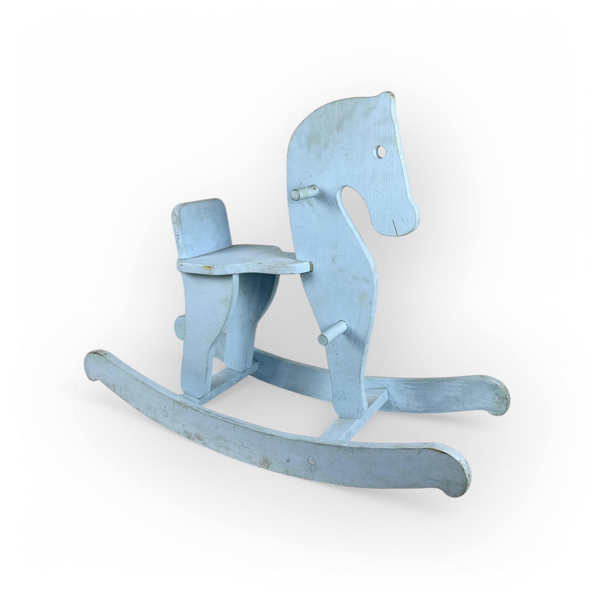 Коник-гойдалка старий блакитний дерево