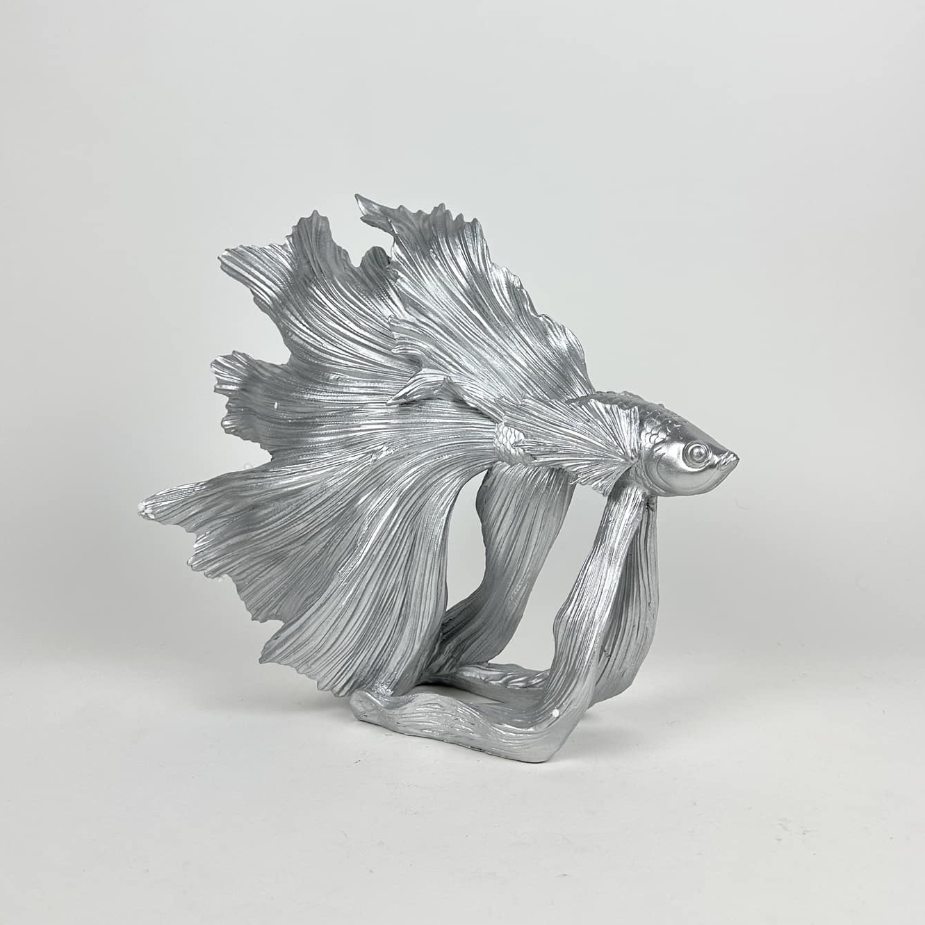 Статуетка Вуалехвіст срібний полістоун DE-669