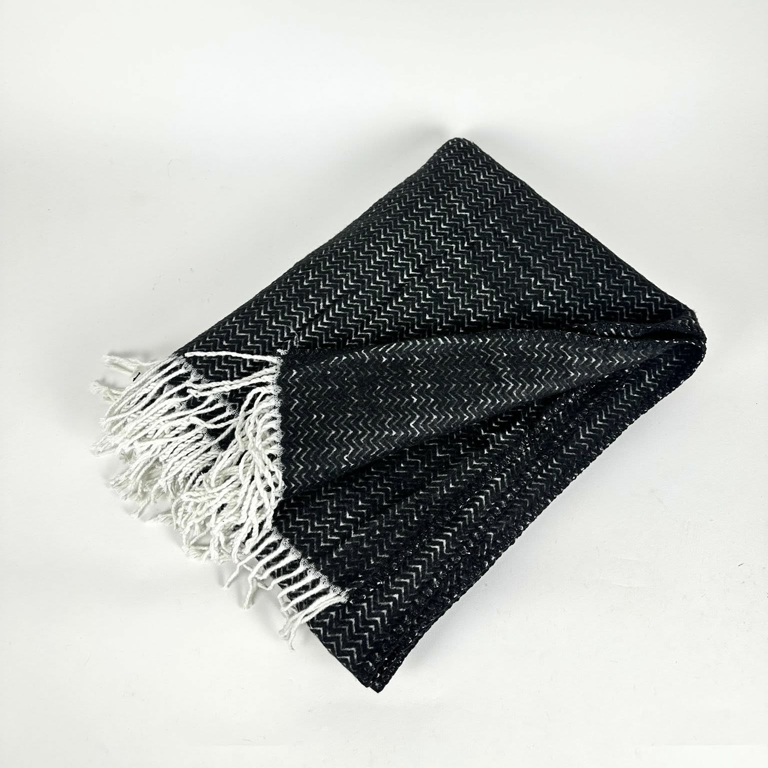 Плед чорно-білий зигзаг WR-248