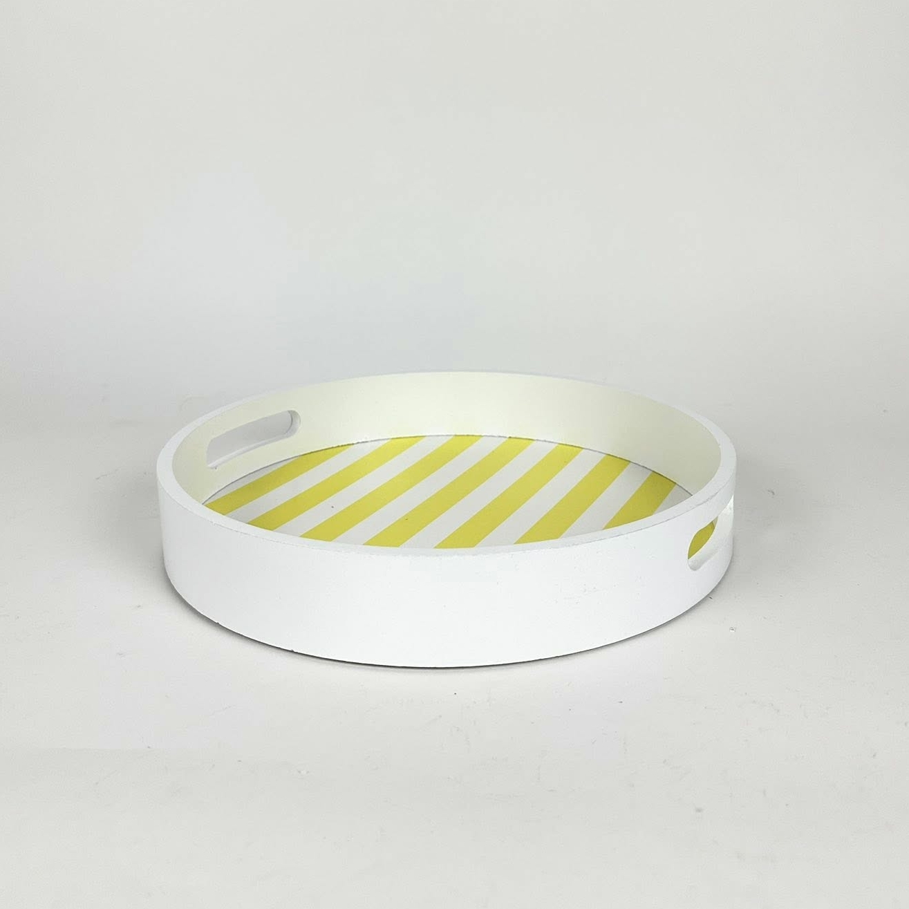 Піднос (таця) круглий з прорізними ручками білий/жовта смужка TR-168
