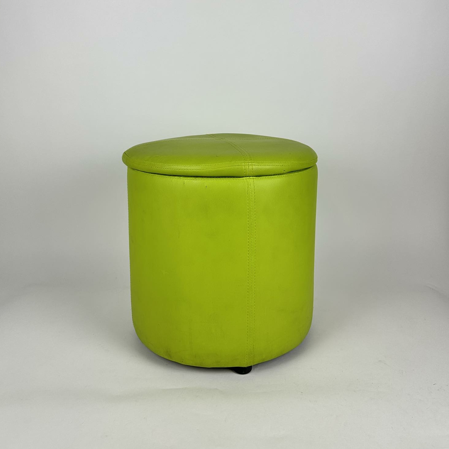 Пуф яскраво-салатовий штучна шкіра CH-184