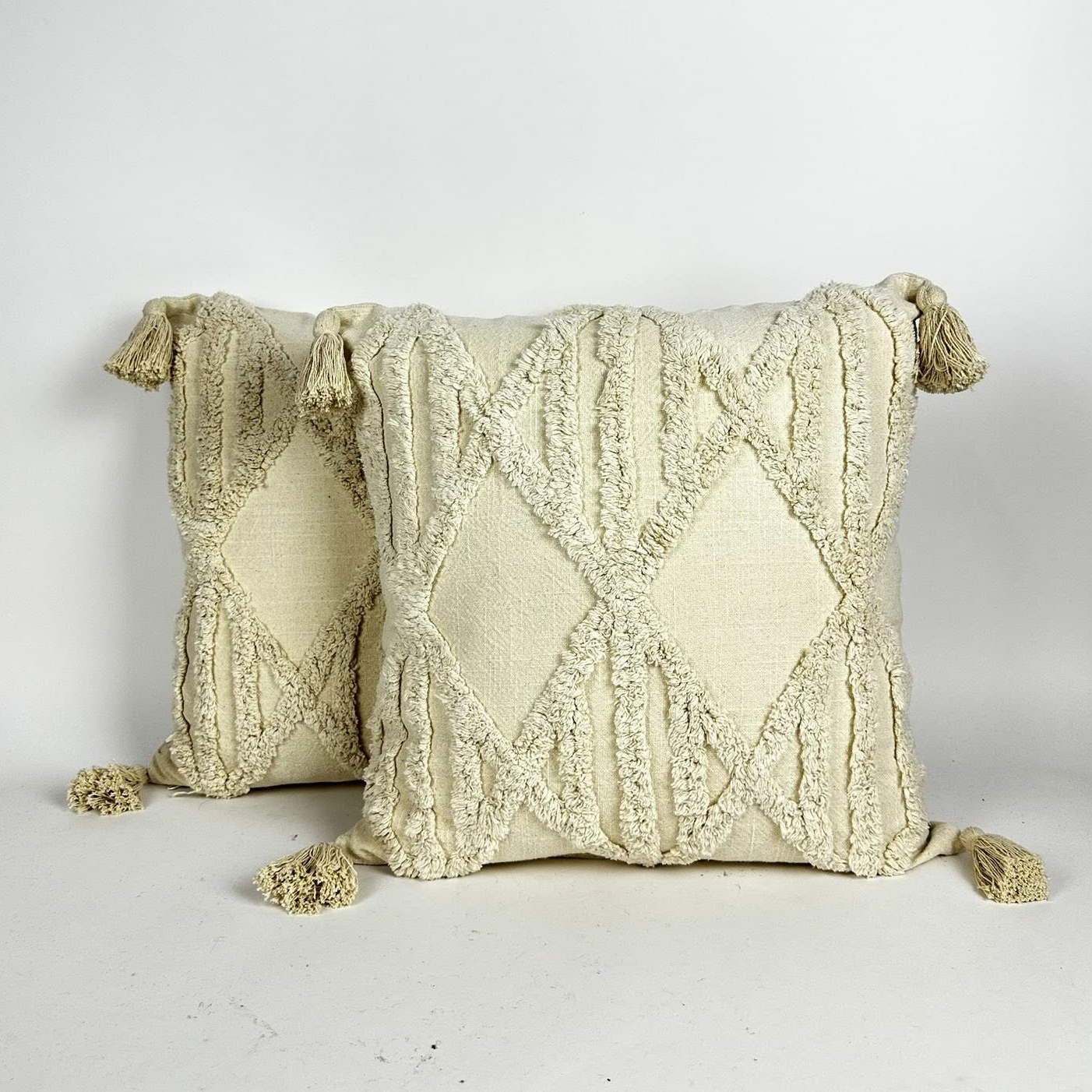 Подушка фактурна Ромби вершкова PW-481