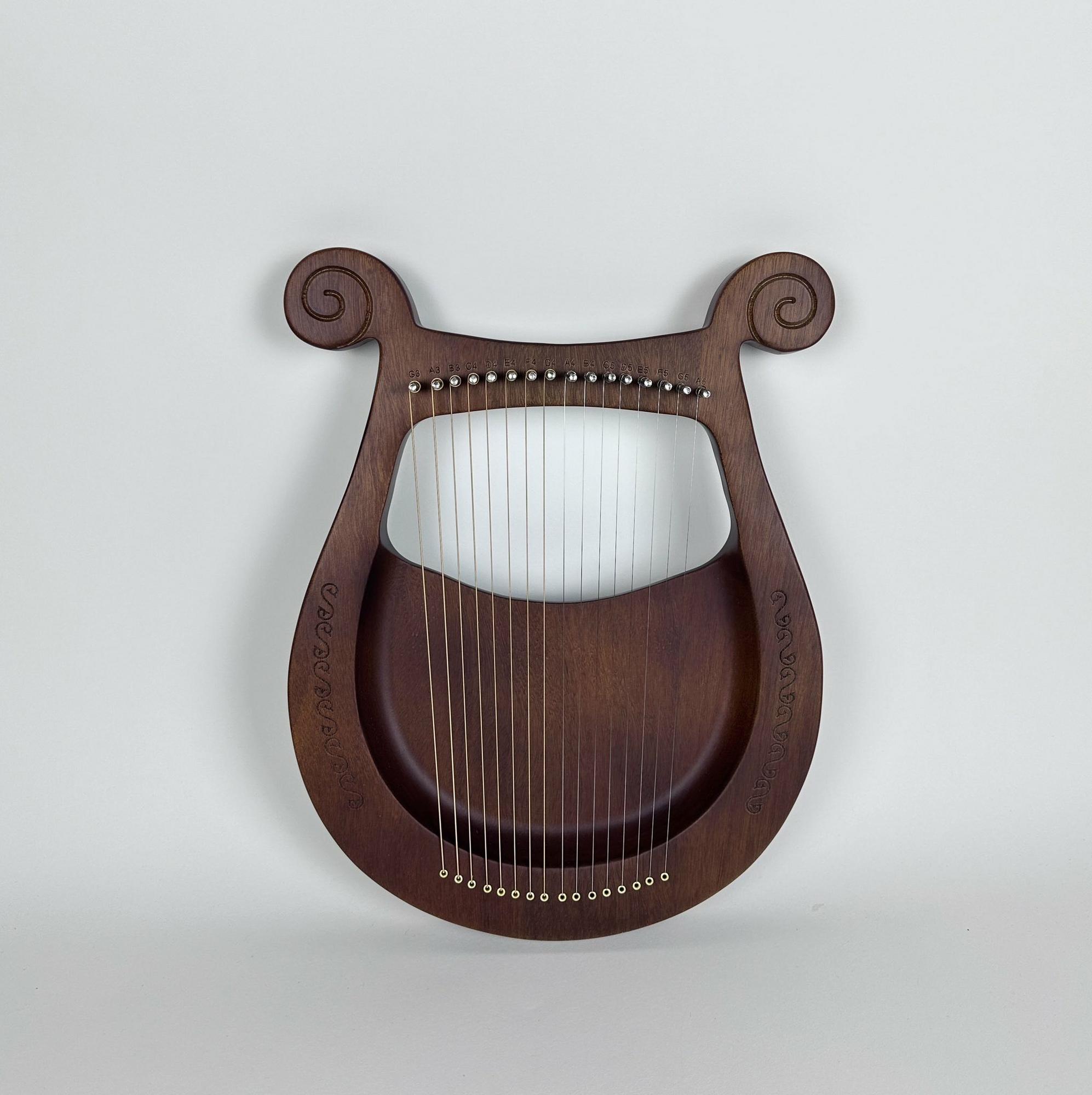 Ліра 16-струнна т-дерево