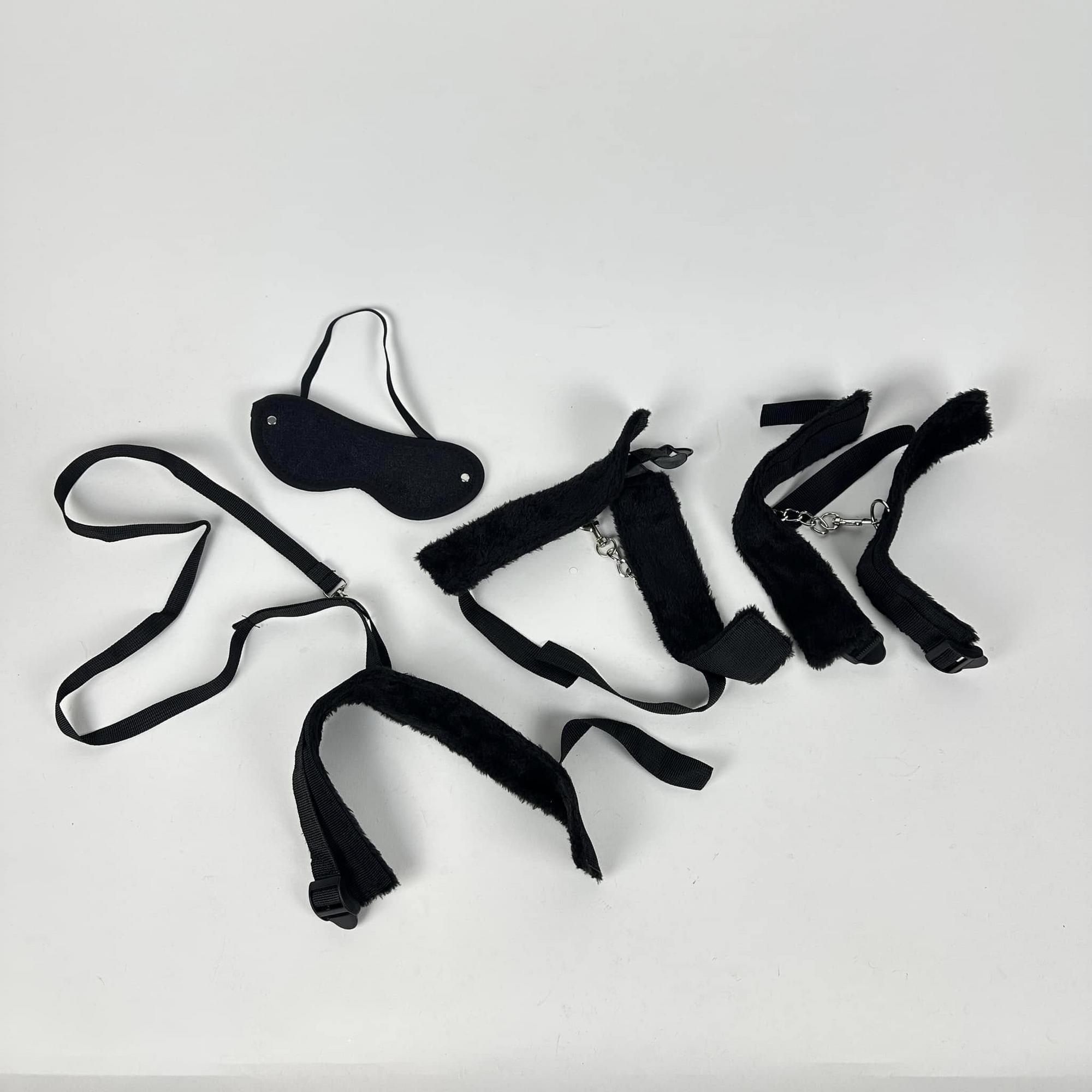 БДСМ-комплект бандажів/фіксаторів для ніг/рук/шиї чорний