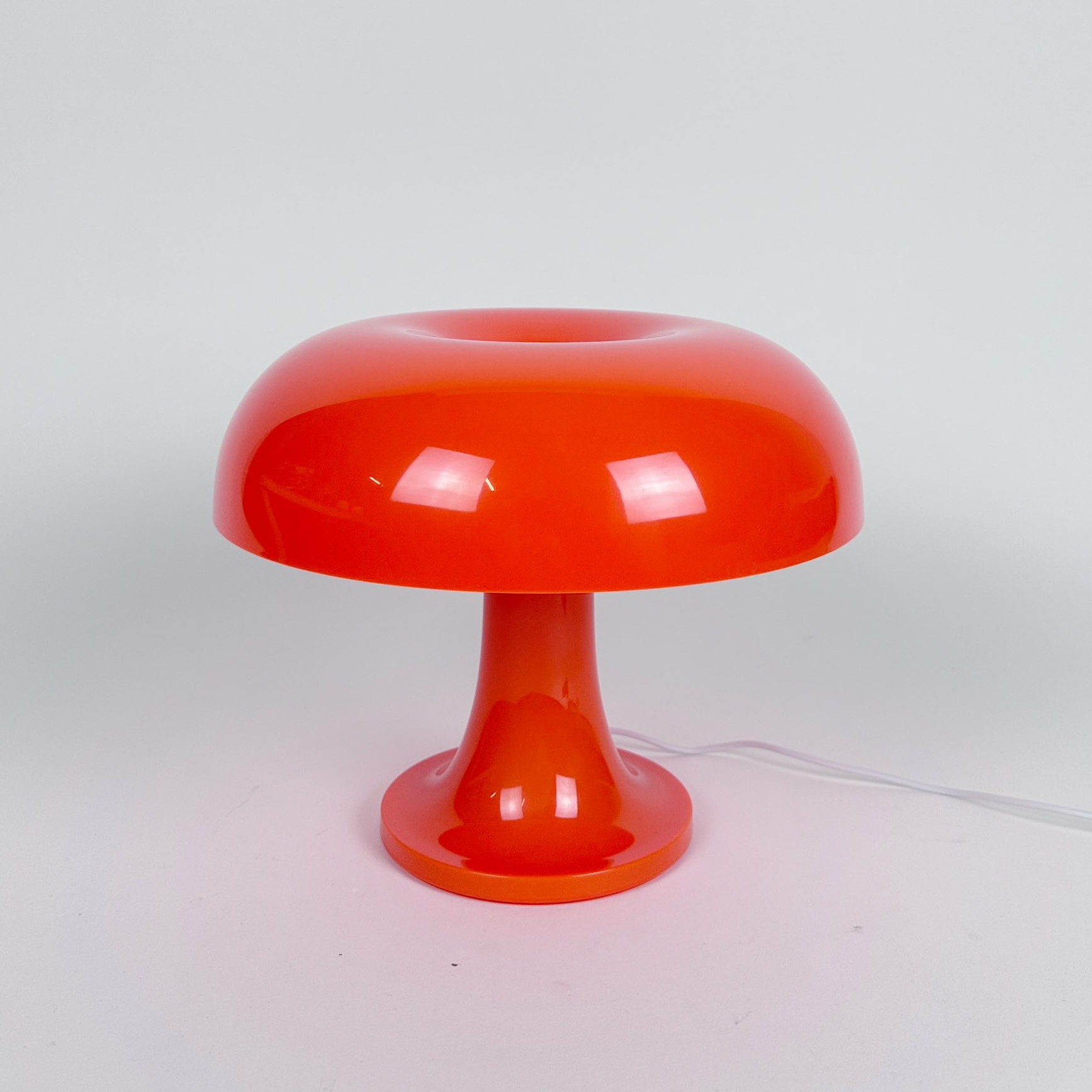 Лампа настільна Mushroom оранж пластик LT-341