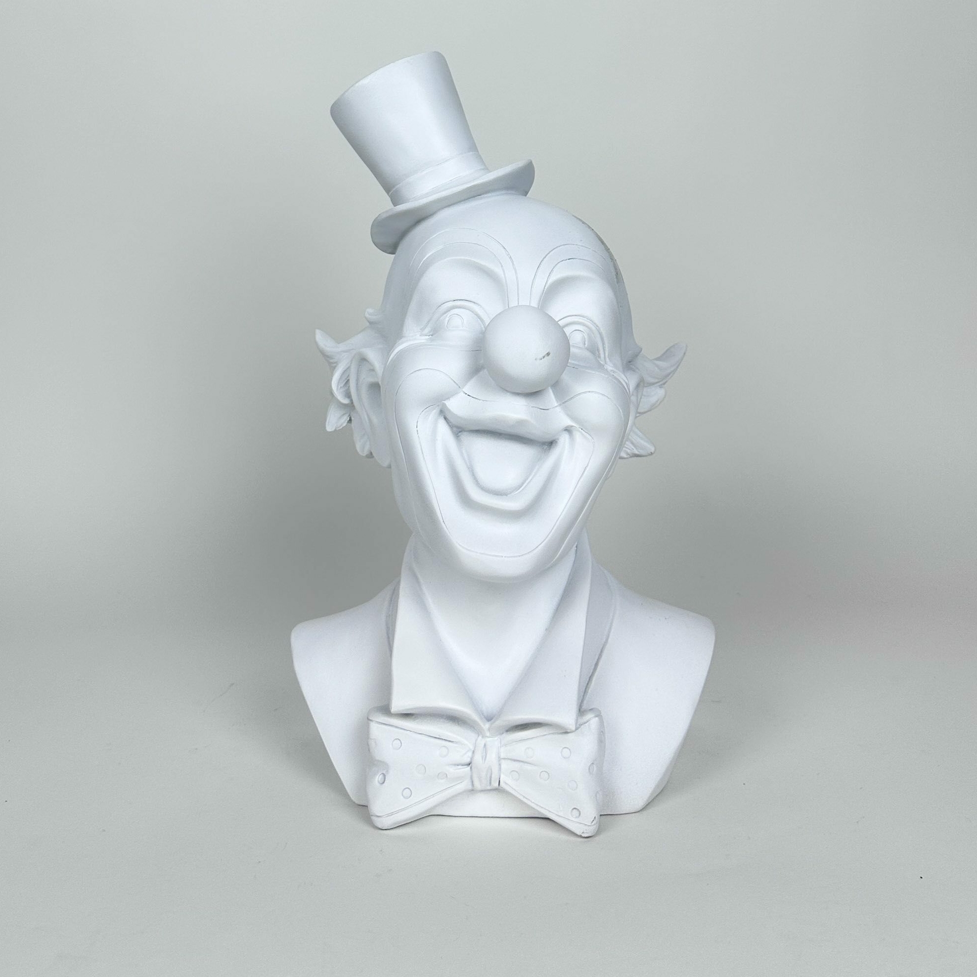 Бюст Клоун білий полістоун DE-692