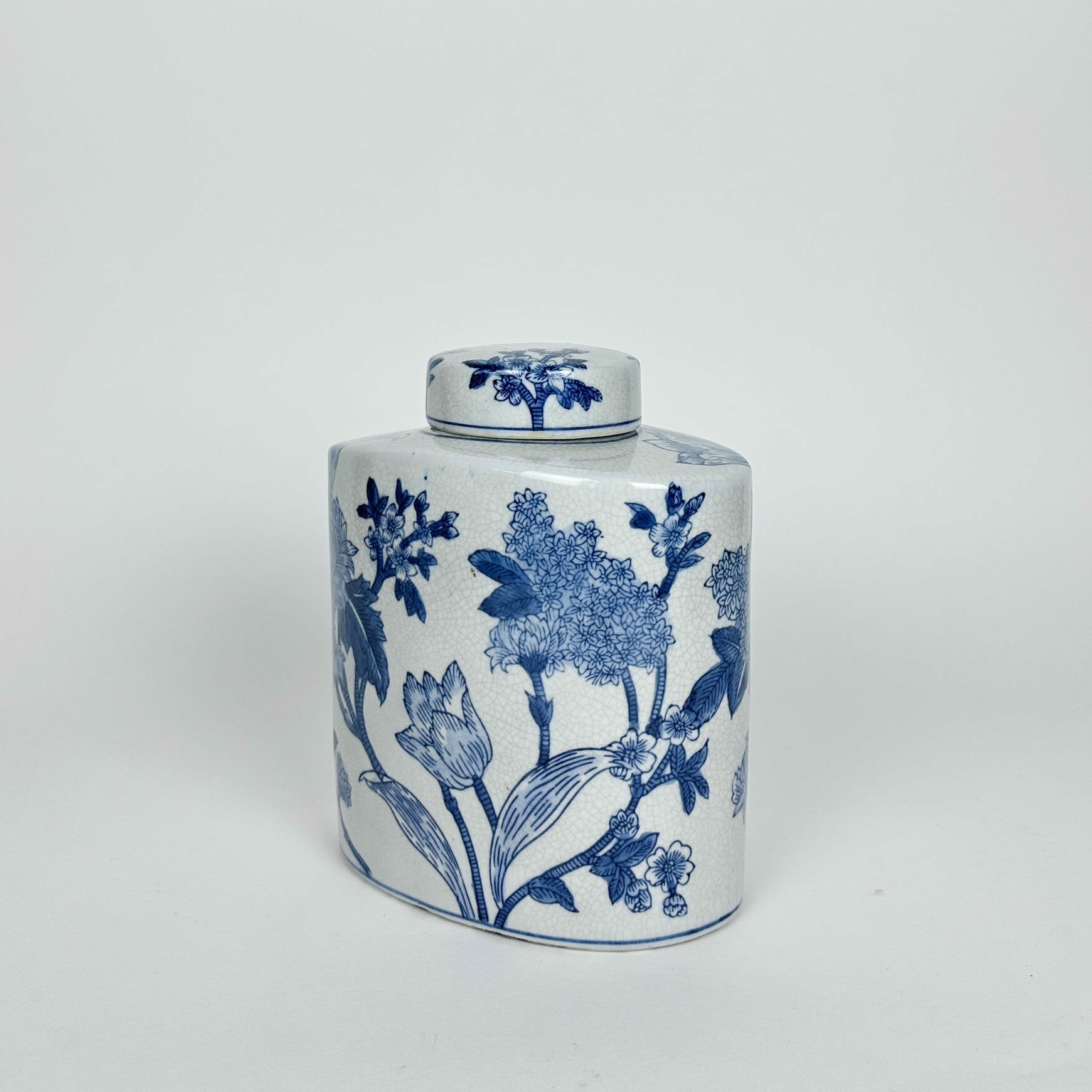 Ваза імбирна банка пласка біло сині квіти порцеляна VA-620