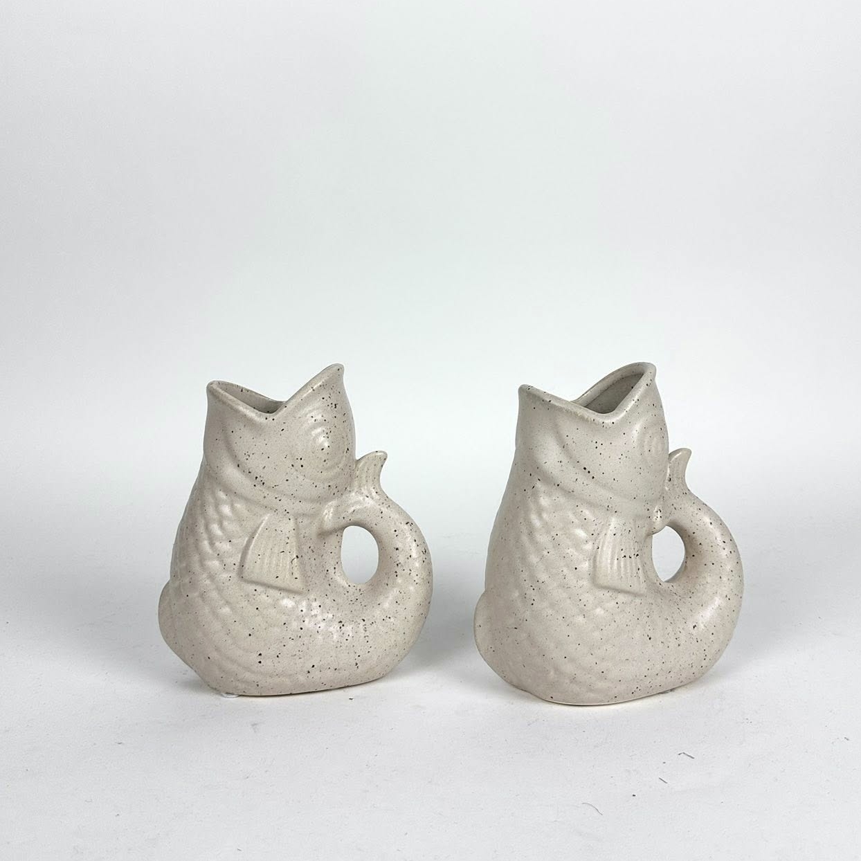 Ваза Риба беж кераміка VA-638