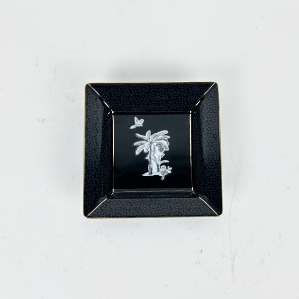 Тарілочка декоративна квадратна для дрібничок кераміка чорна PP-271