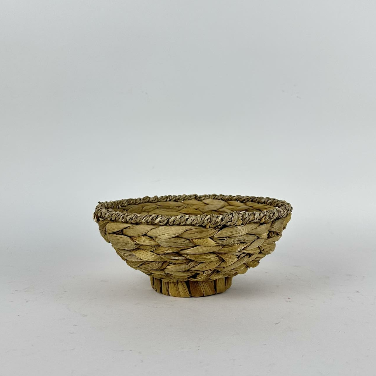 Миска-кошик для фруктів плетений банан BA-184