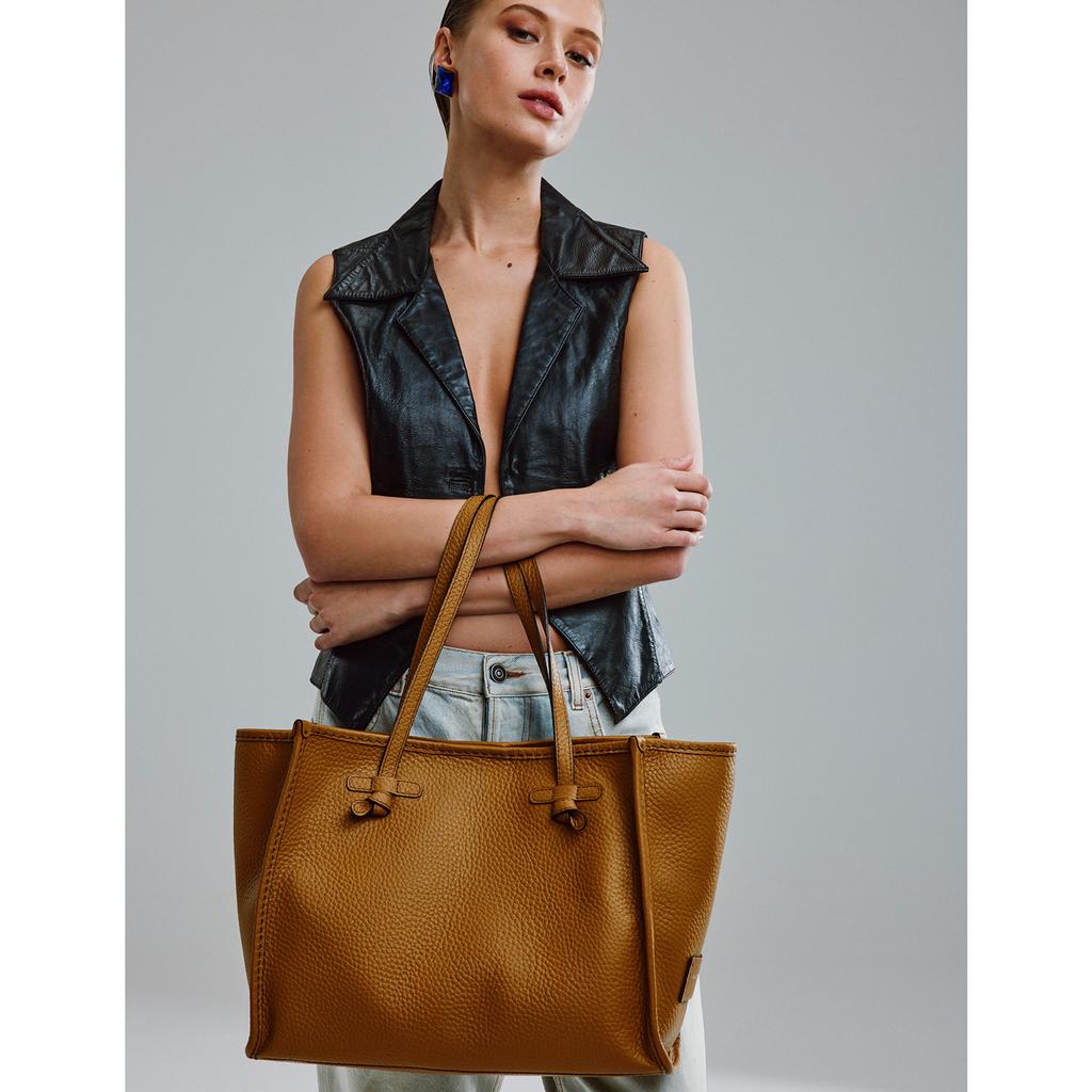 GIANNI CHIARINI Сумка-тоут MARCELLA из премиальной зернистой кожи черного цвета
