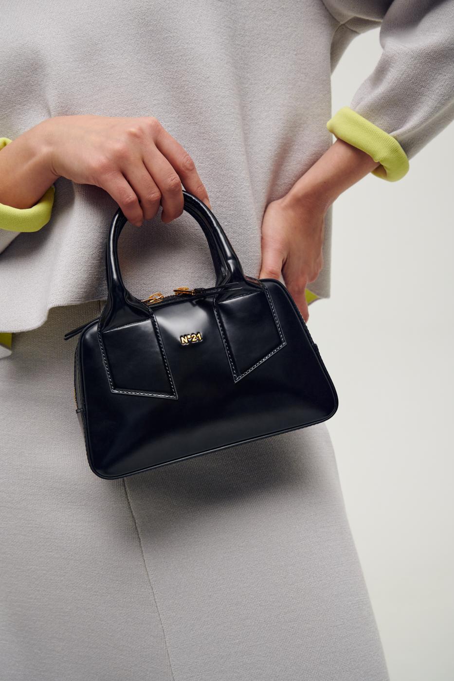 N21 Сумка Bauletto mini из премиальной кожи теленка