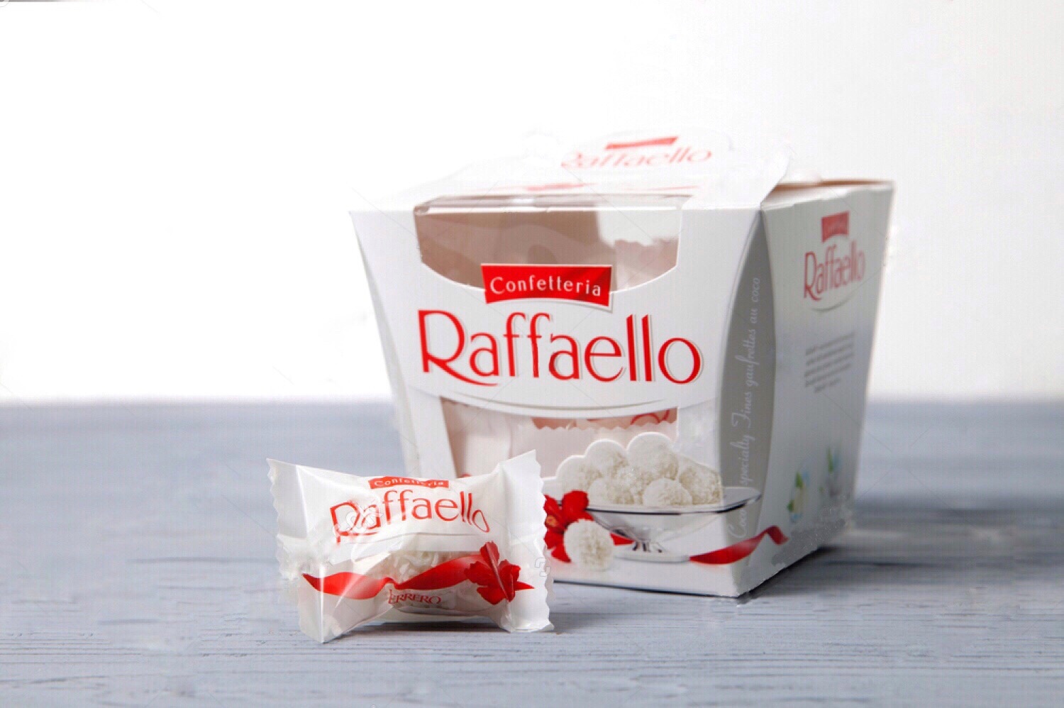 Конфеты Raffaello (150г)