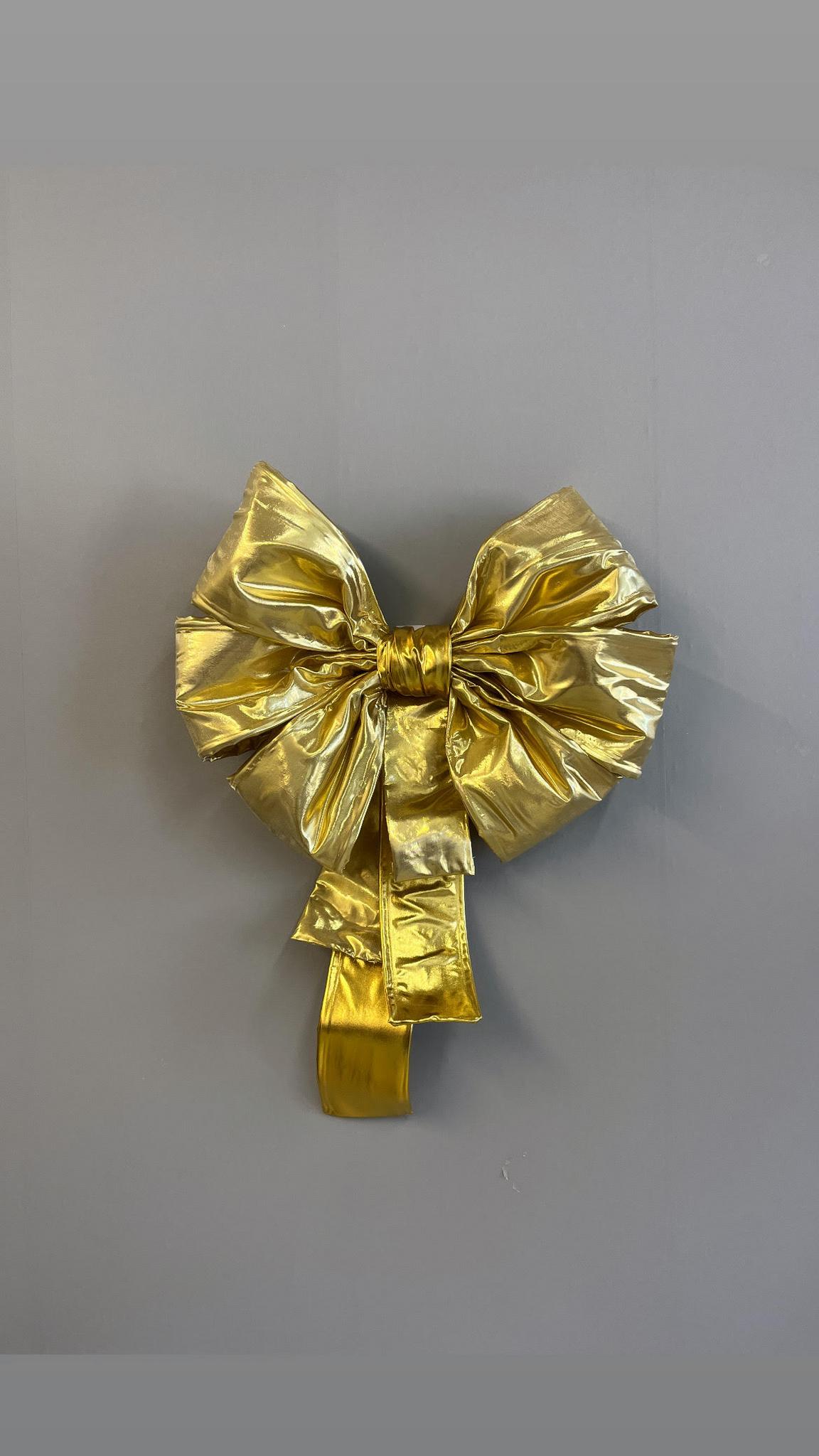 Oversized Bow