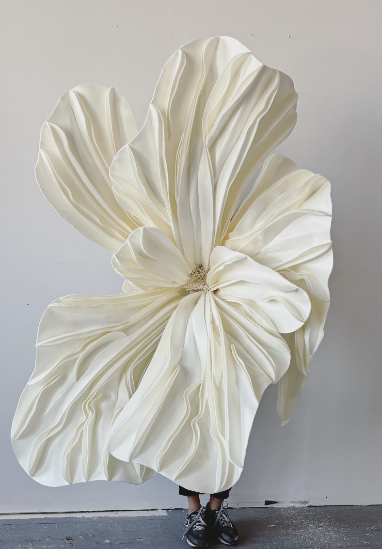 7 FT FOAM FLOWER