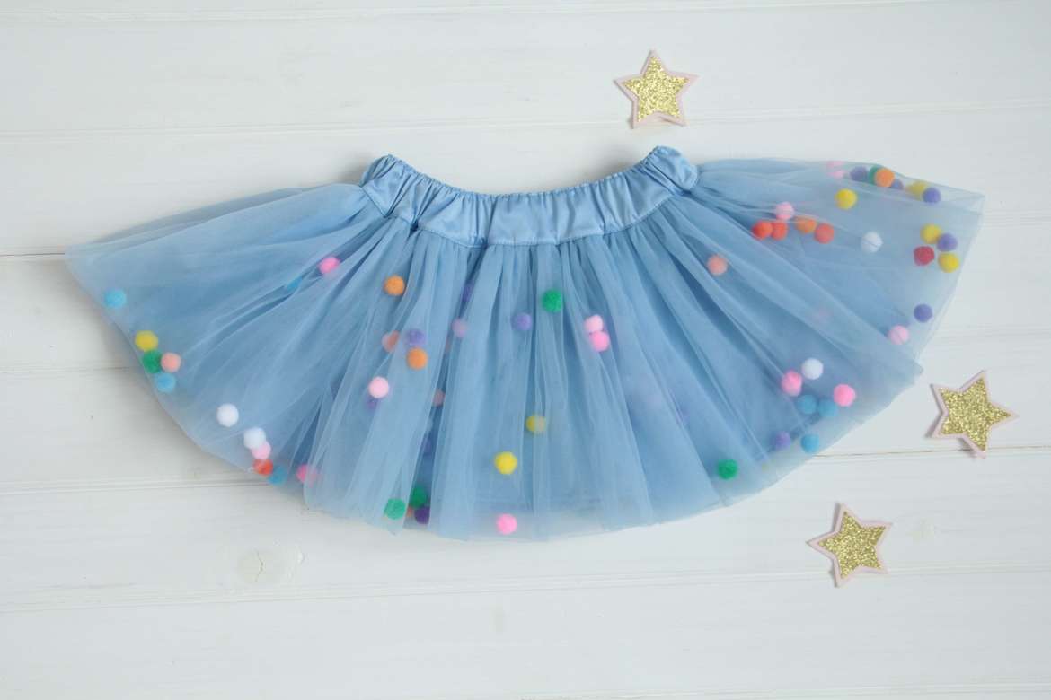 Фатиновая юбка с шариками голубого цвета