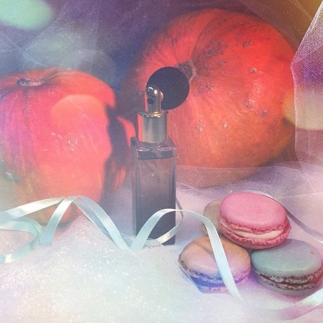 Pumpkin macaroons