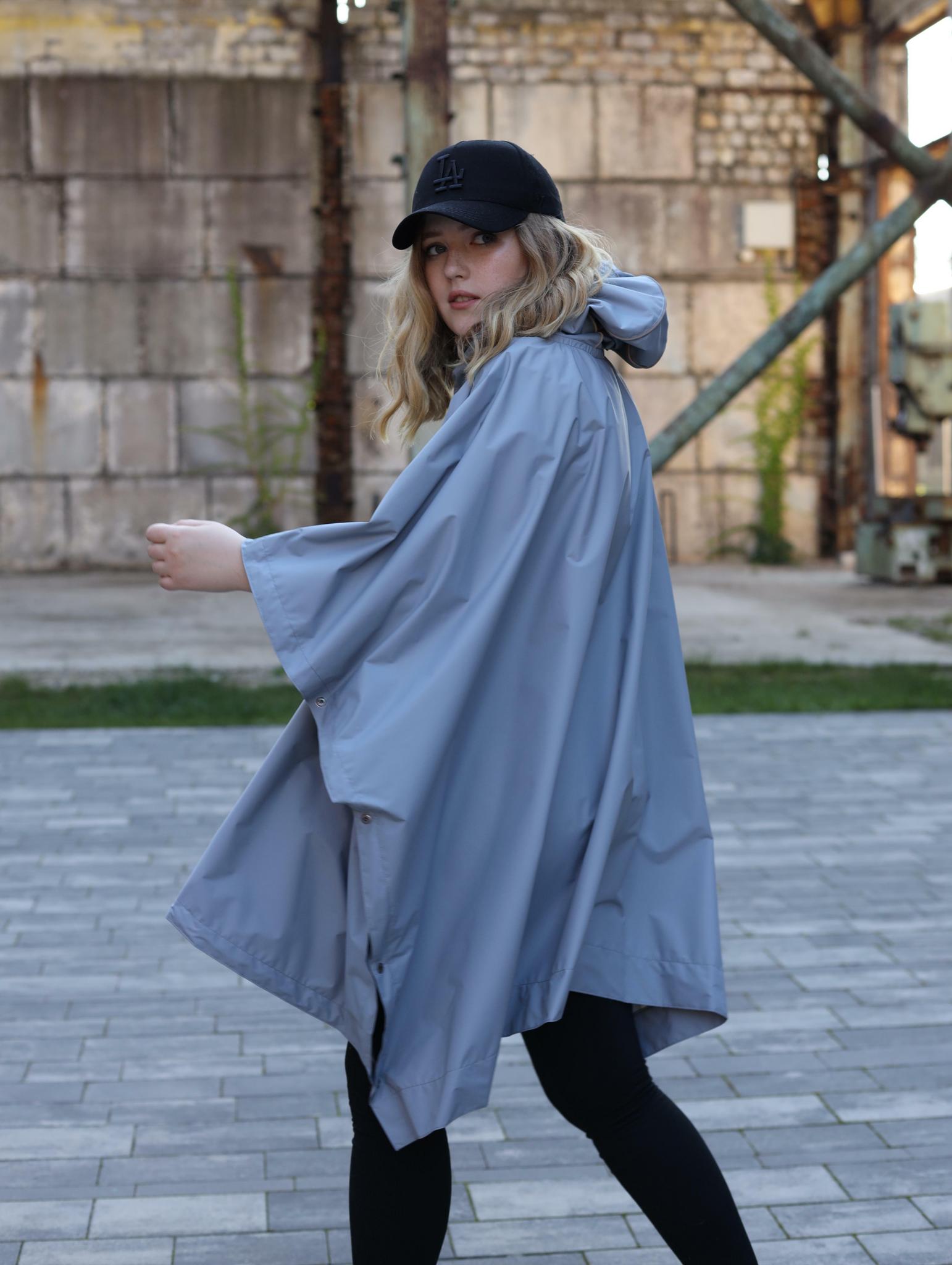 Мембранний дощовик собачника Grey