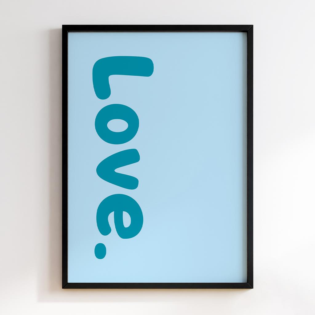 Постер Love