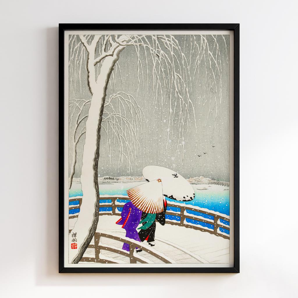 Постер Two women in the snow on Yanagi Bridge (1927) by Ohara Koson (1877-1945)