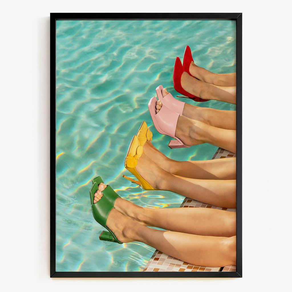 "Poolside Color Parade" кольорові туфлі біля басейну PS7278