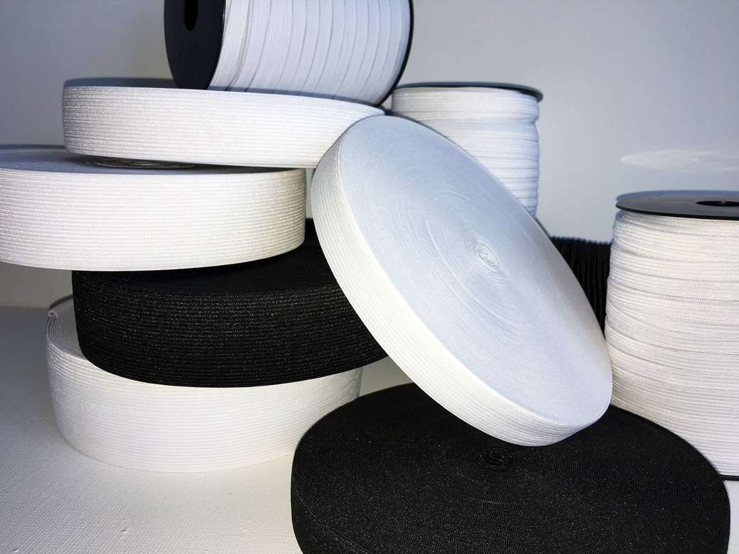 71.07.- Гумка, 2 см - біла (1 м/25 м)