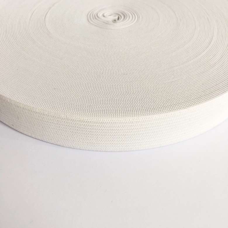 71.07.- Гумка, 2 см - біла (1 м/25 м)