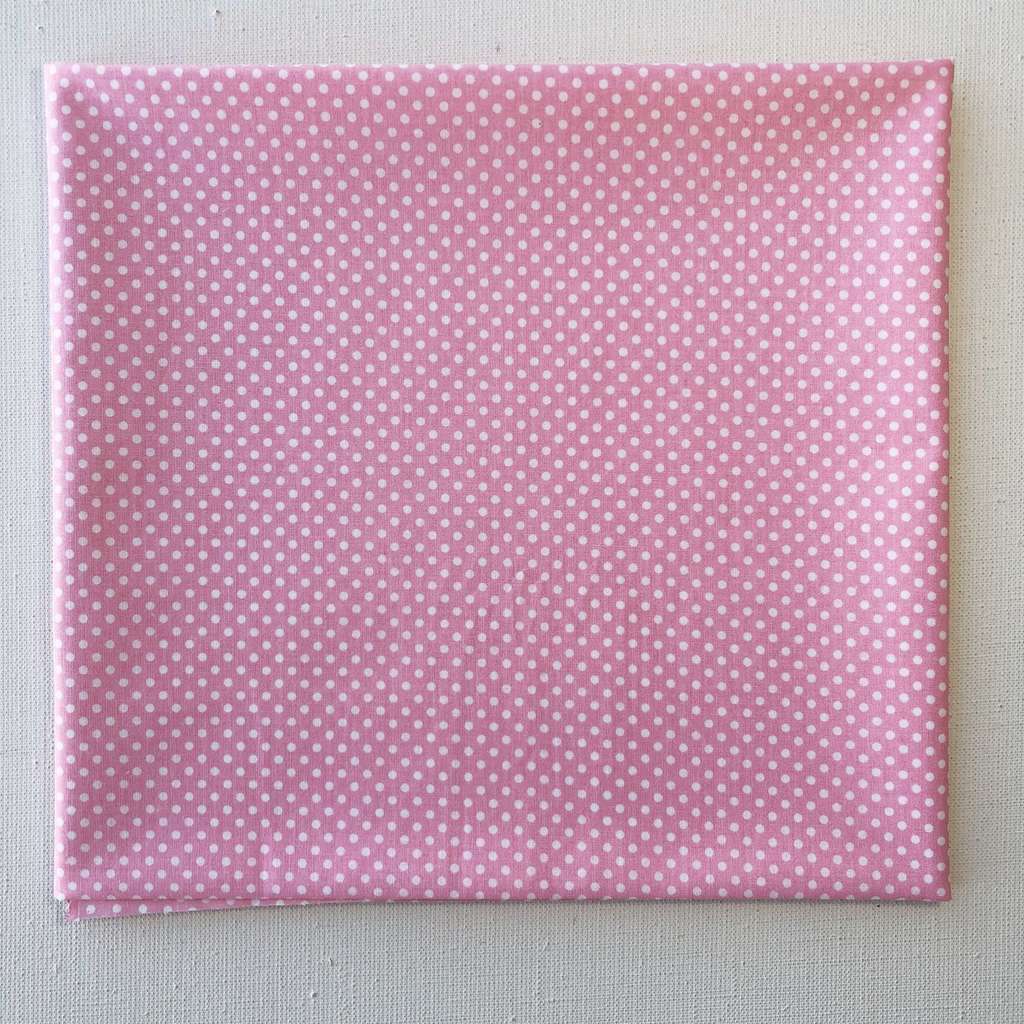 17.118.2. Відрізи бавовни - Бязь - Густий горошок, 2,5 мм на рожевому