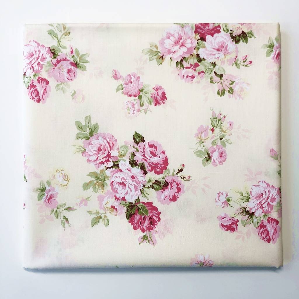 14.229.1. Відрізи бавовни - Сатин - Півоноподібні трояндочки на кремовому