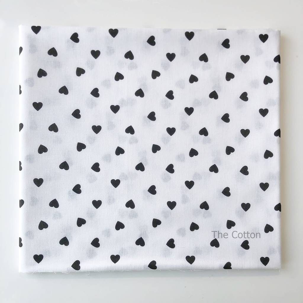 Хлопковая ткань - Бязь Сердечки редкие черные на белом