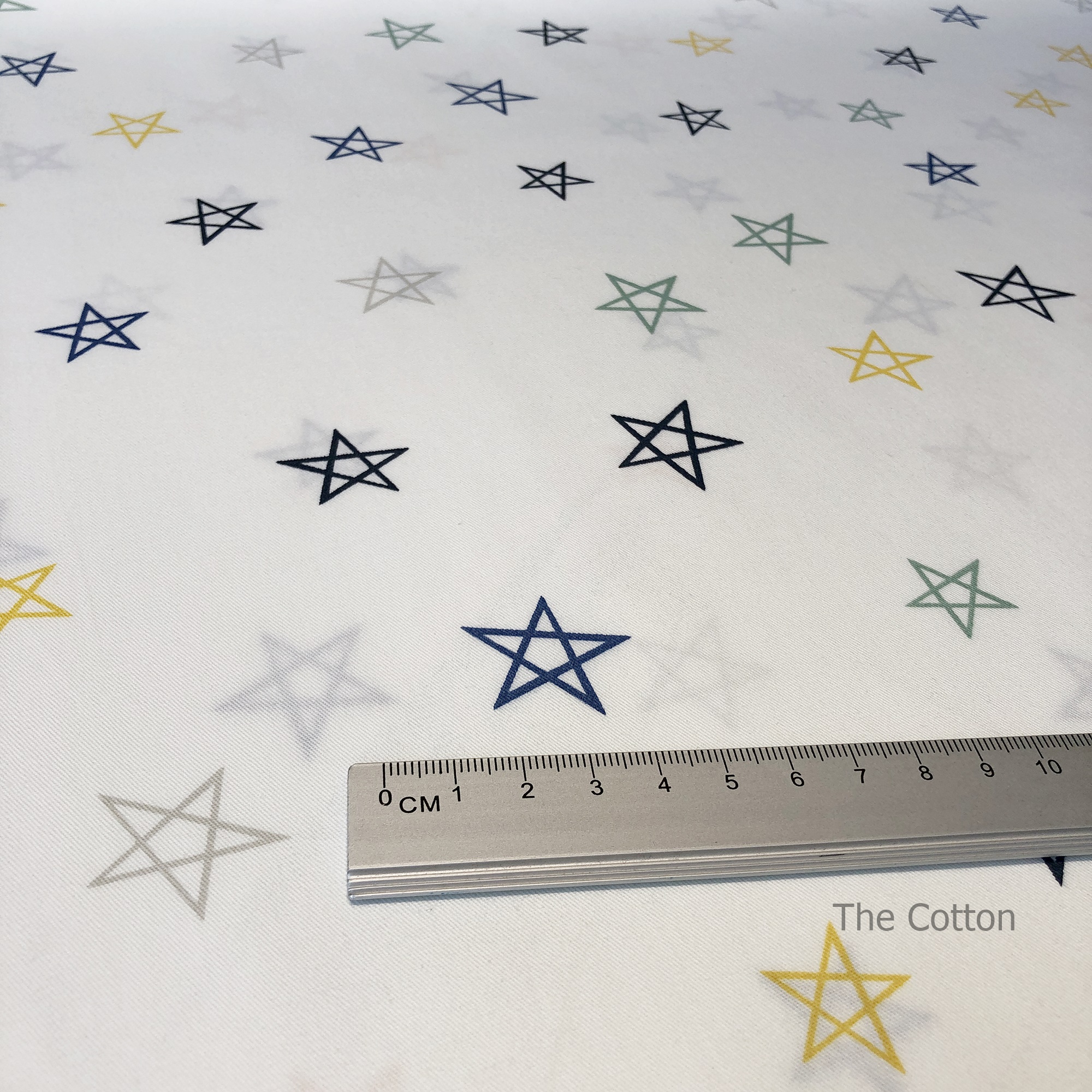 14.153.1. Бавовна Сатін - Зірки, різнокольоровий контур на молоці