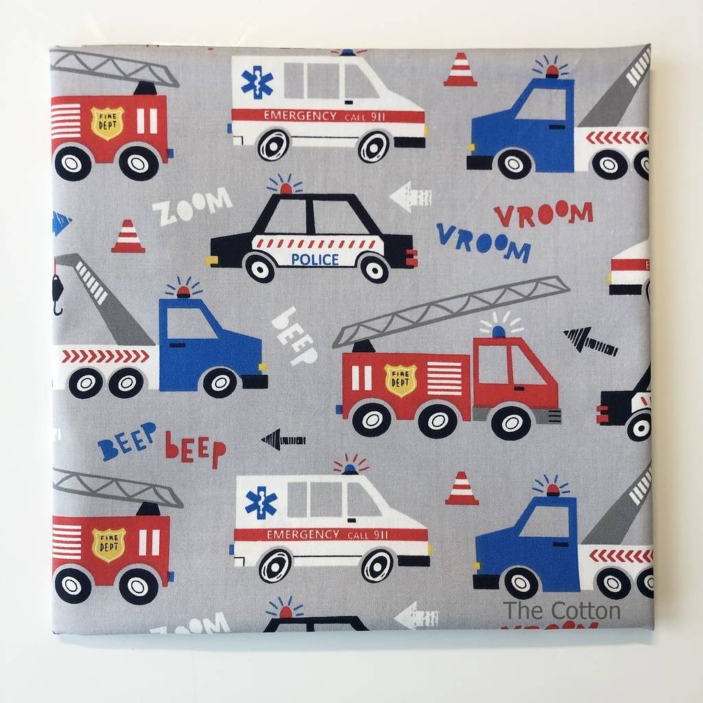 Отрез хлопковой ткани - Спец машины на сером