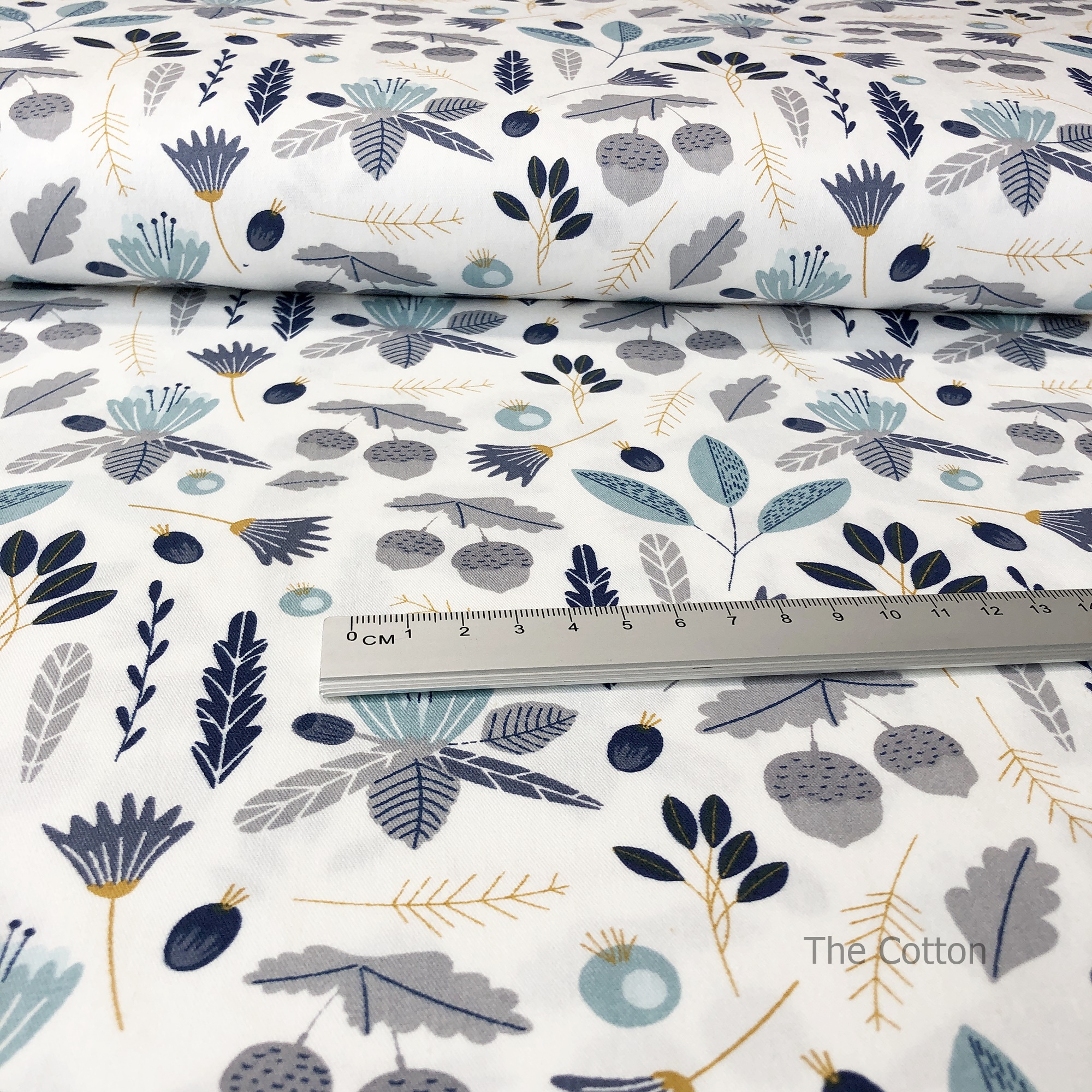 14.278.1. Відрізи бавовни - Сатин - Сині гілочки та жолуді на білому