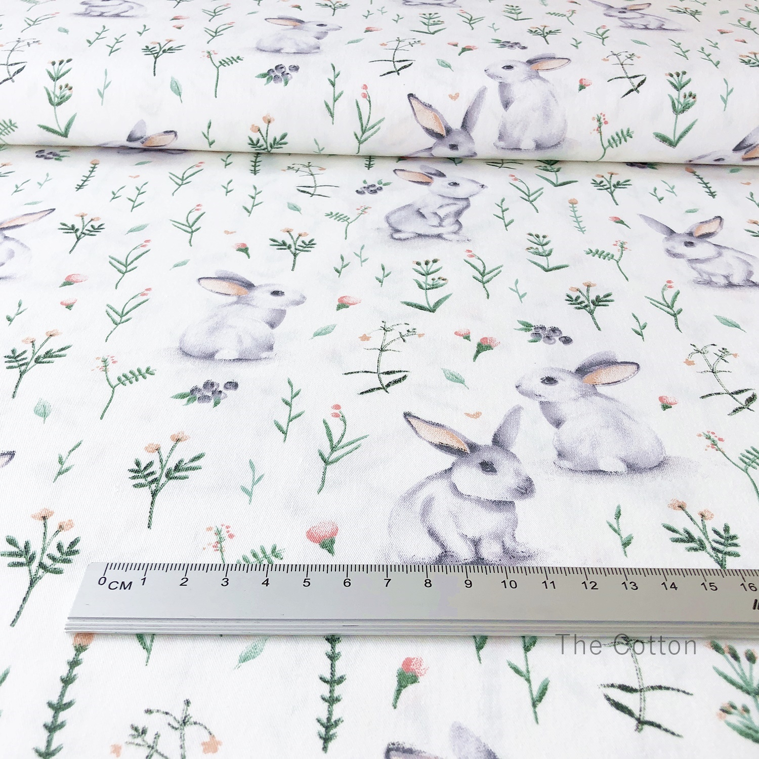 14.378.1. Бавовна Сатин - Зайчики на галявині на молоці