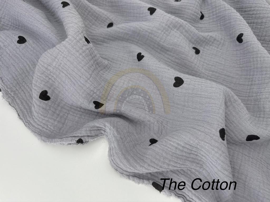 Муслін - Сердечки чорні середні  на сірому