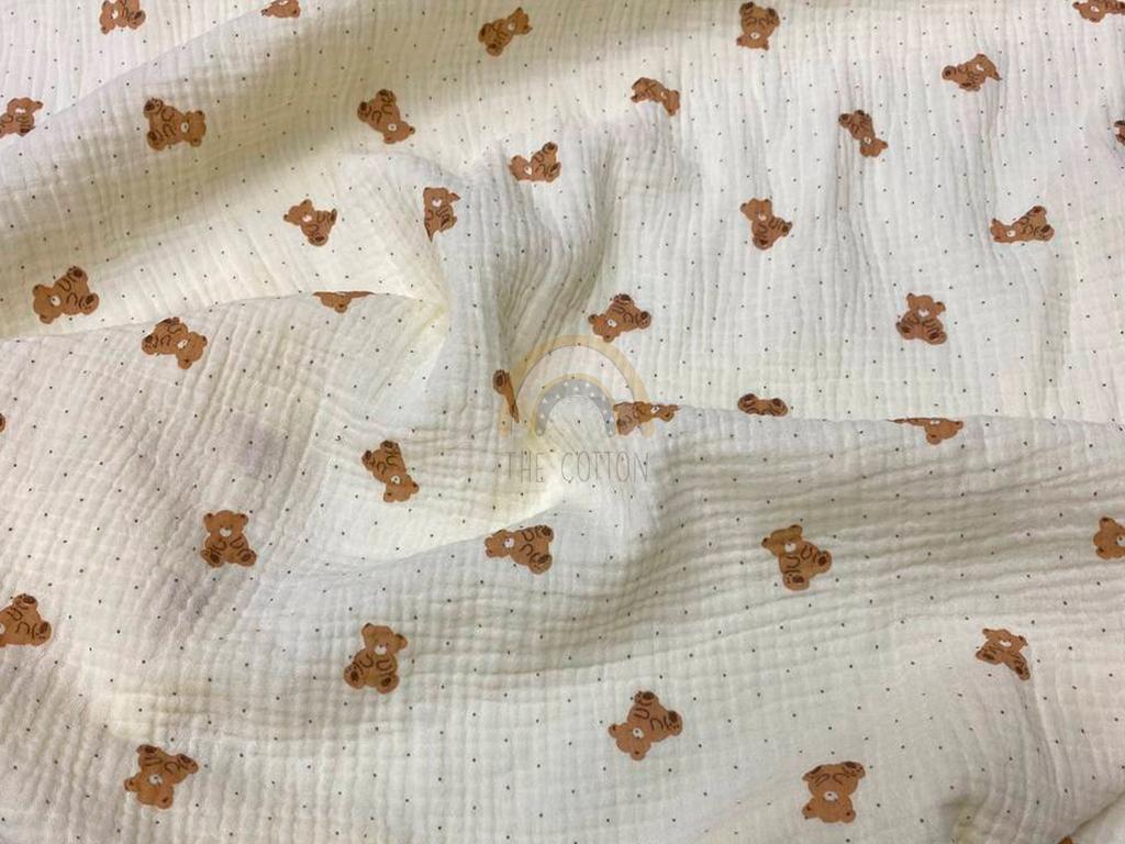 Муслін двошаровий - Звірі ведмедик дрібний з цятками на айворі (М 2035 С2)