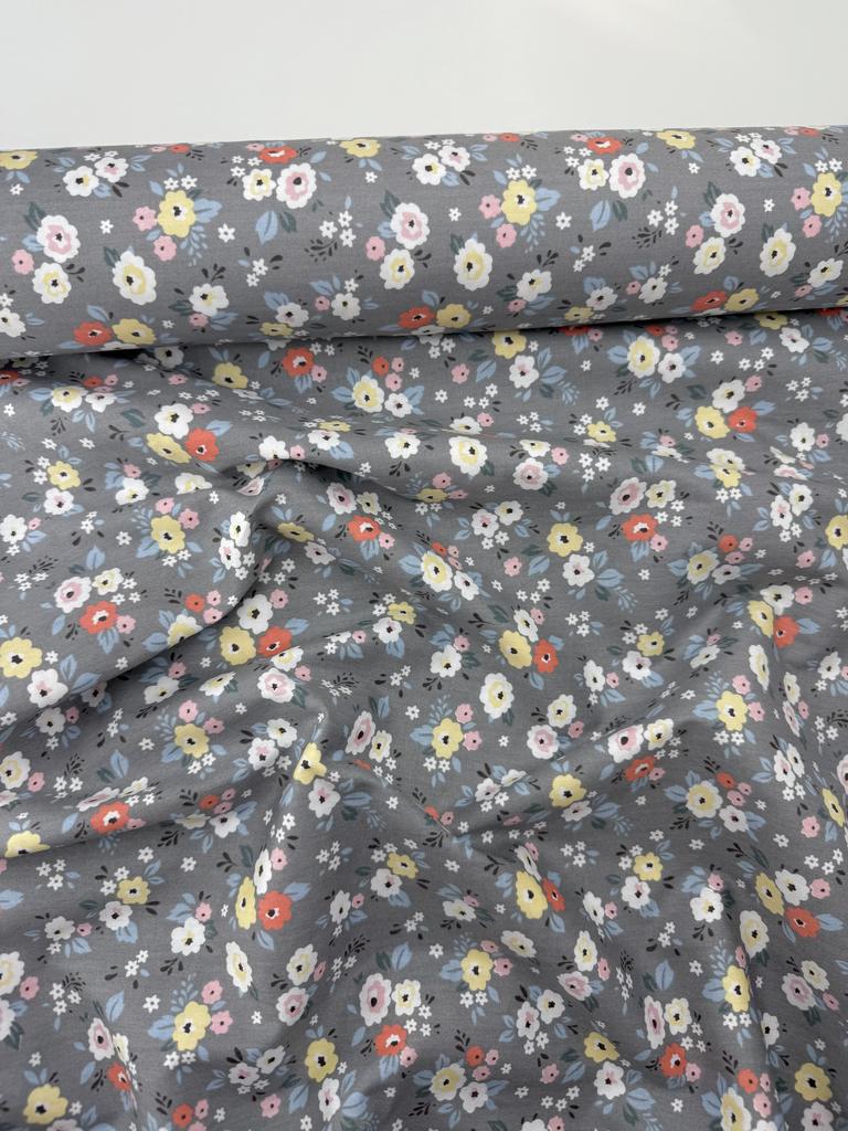 Бавовна Сатин - Квіти польові на темно-сірому SP 1065